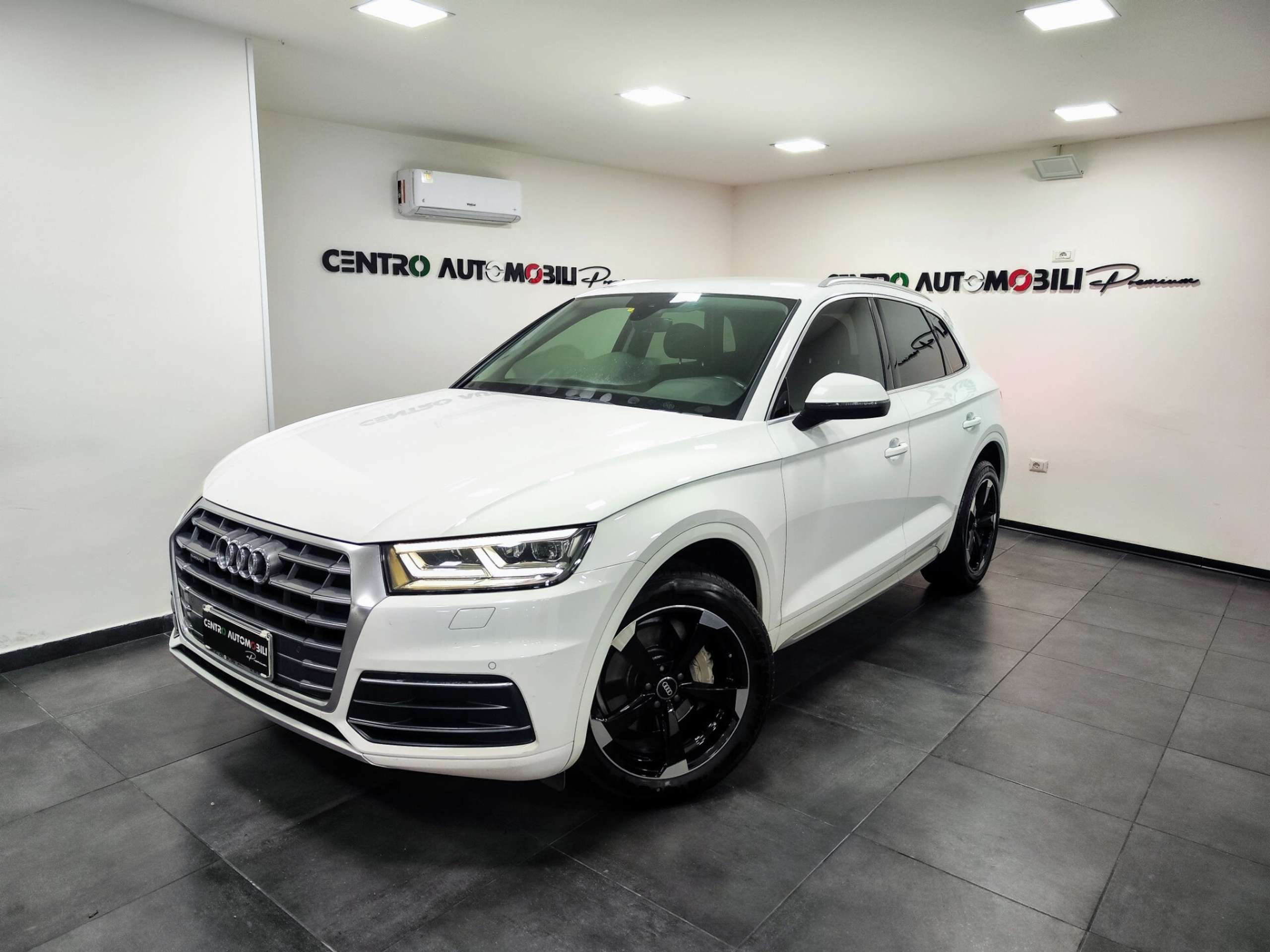 Audi - Q5