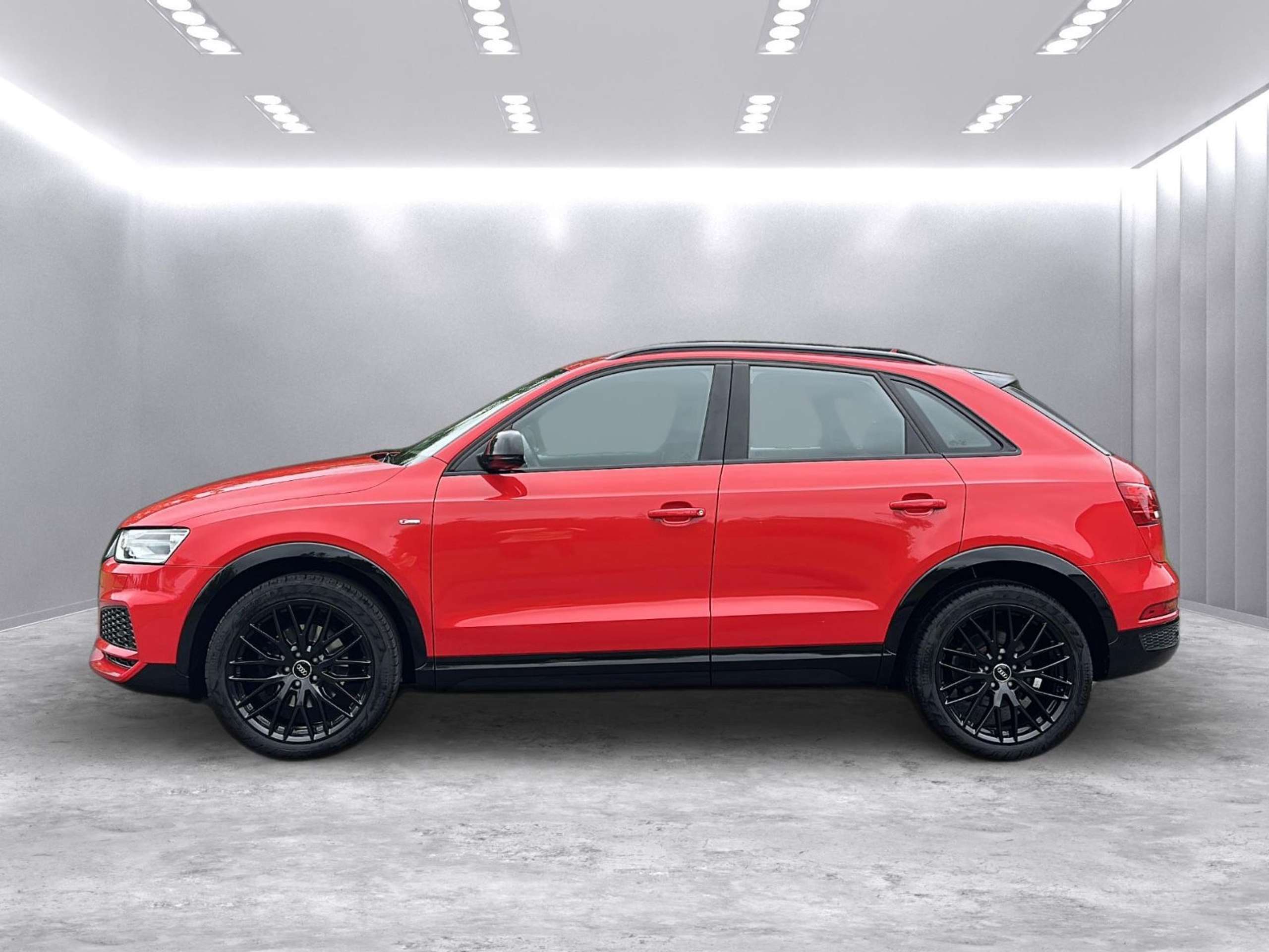 Audi - Q3