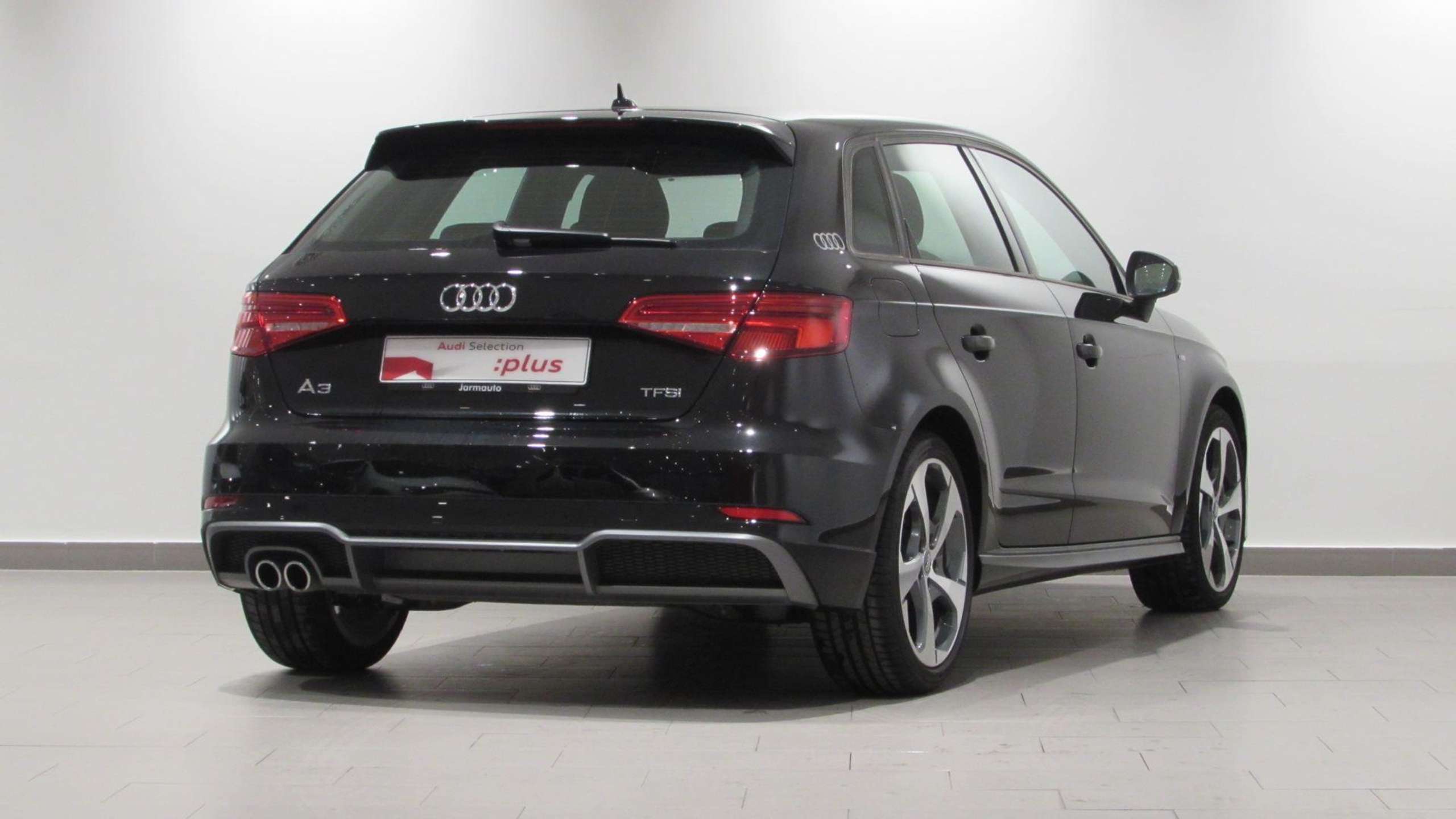 Audi - A3