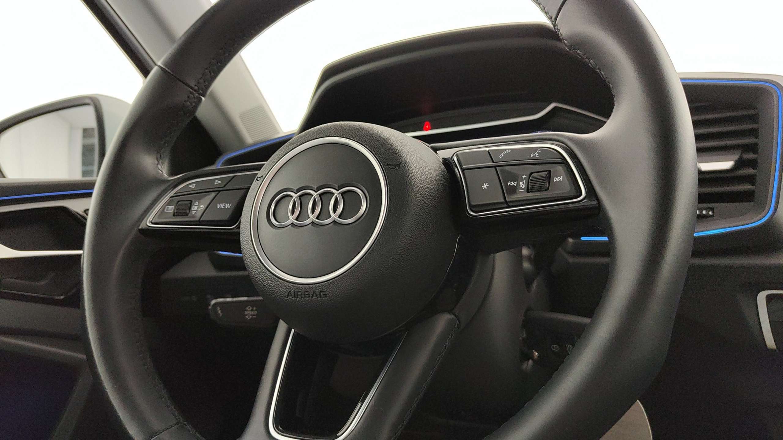 Audi - A1