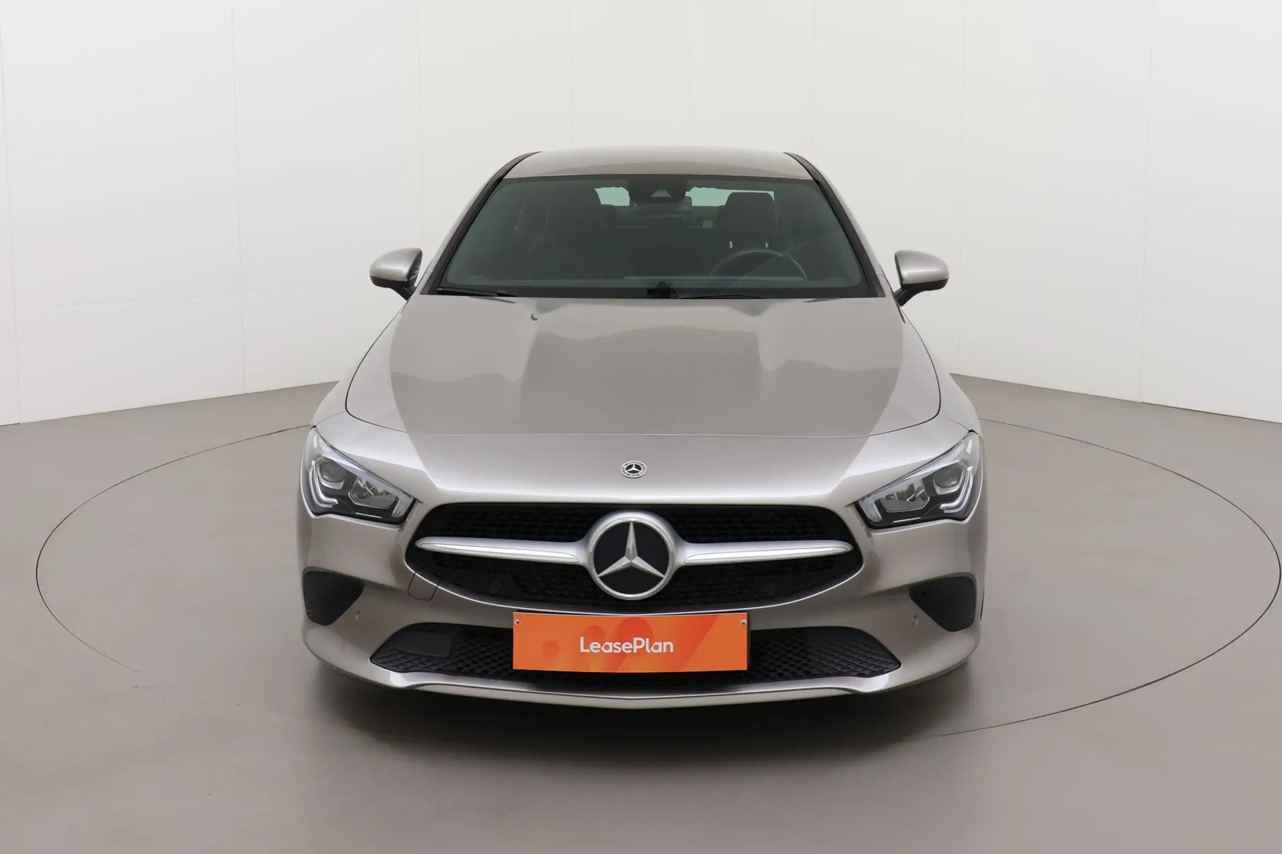 Mercedes-Benz - CLA 180