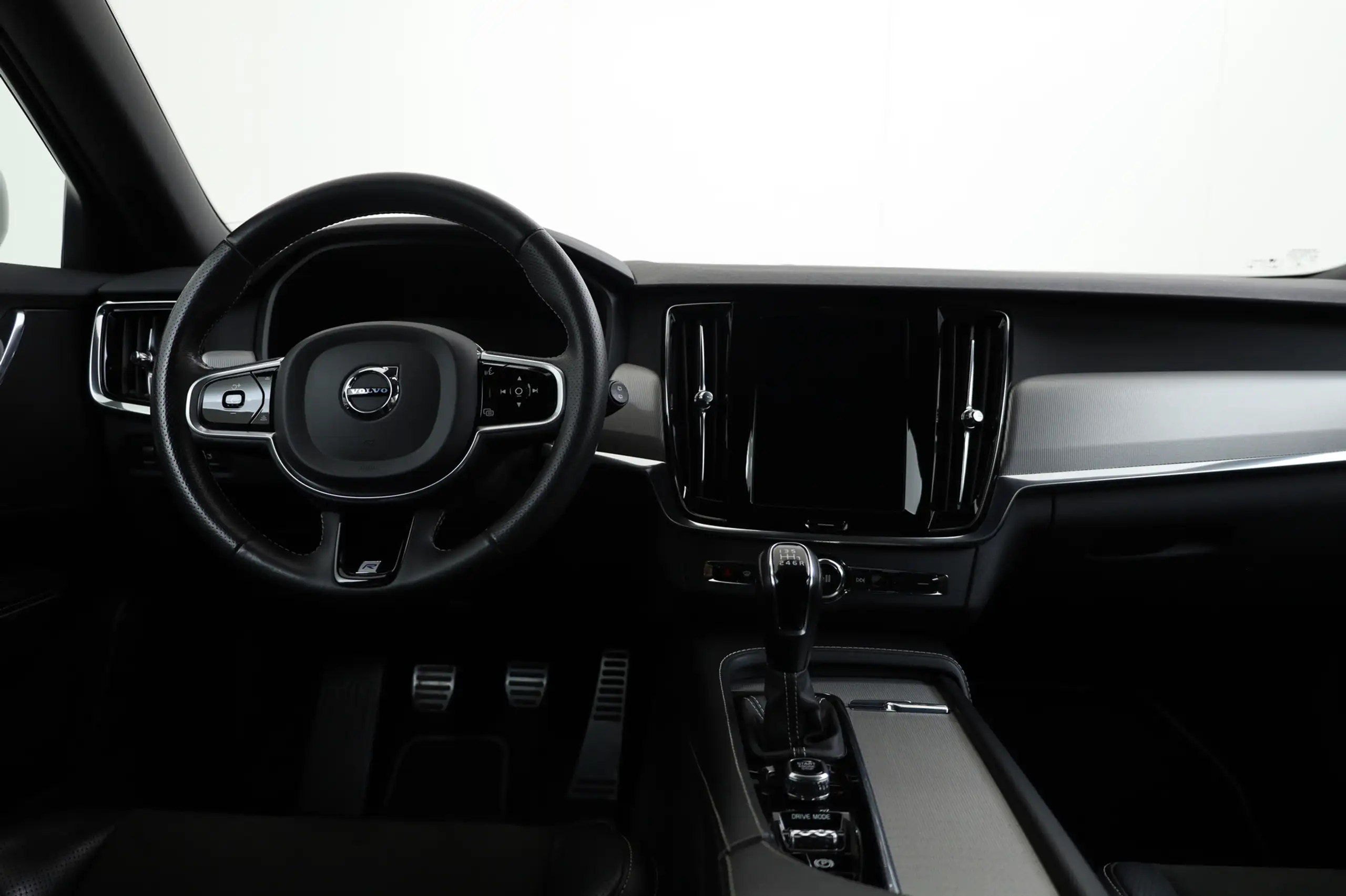 Volvo - V90