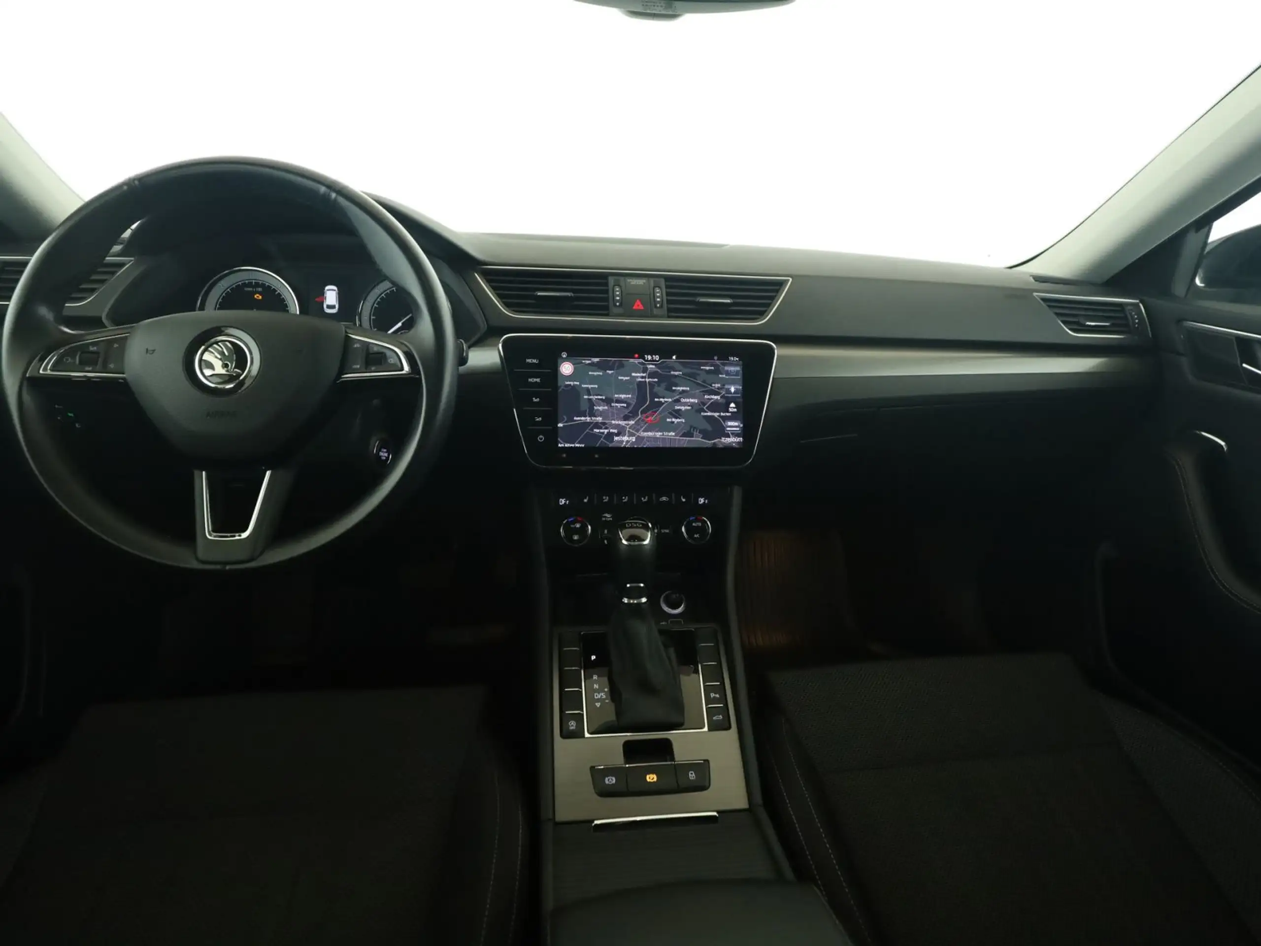 Skoda - Superb