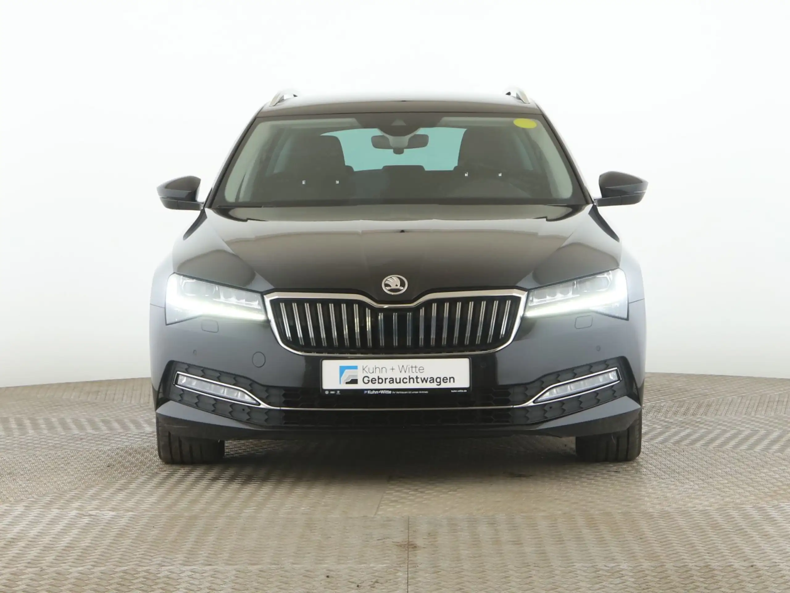 Skoda - Superb