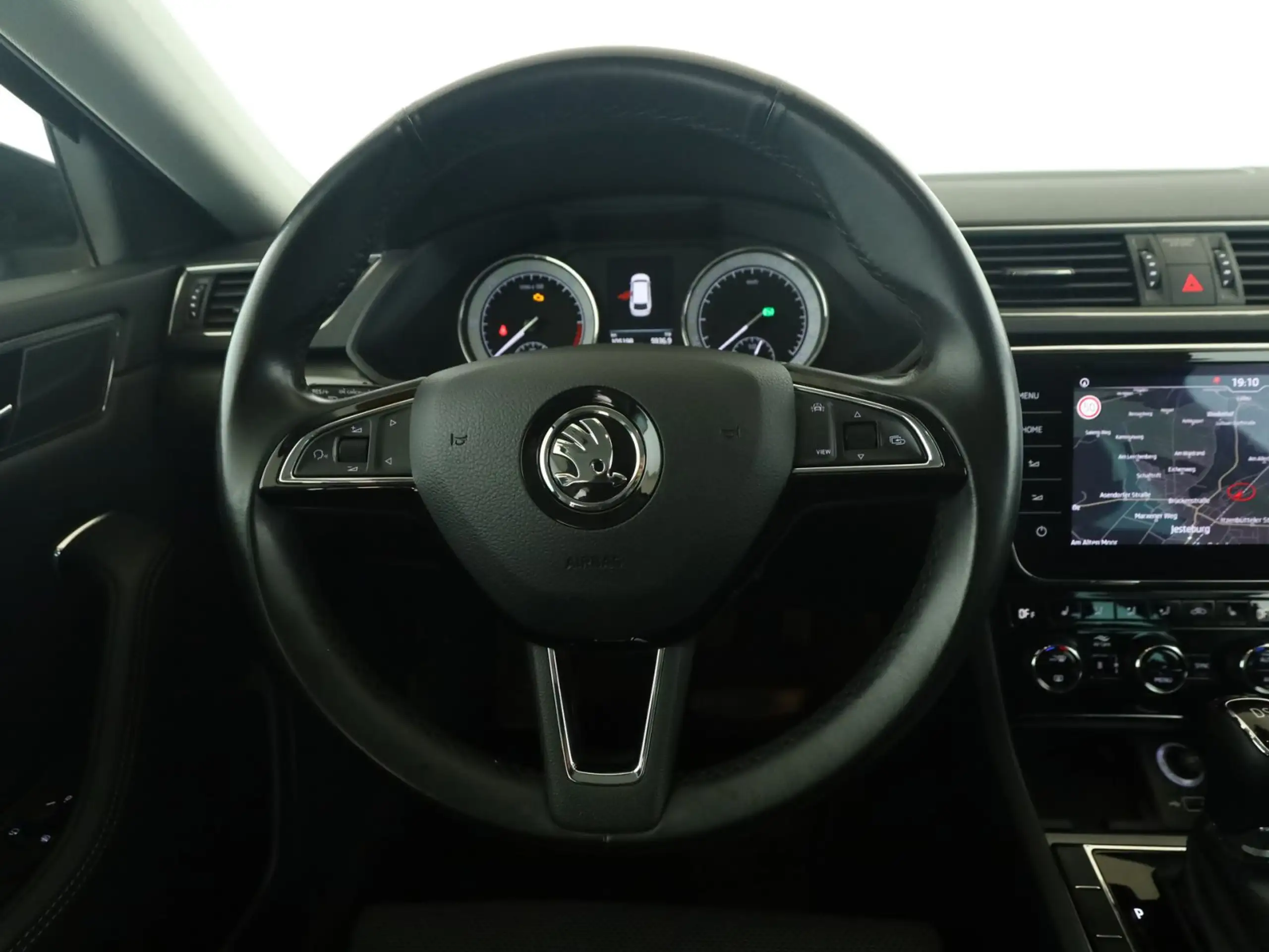 Skoda - Superb