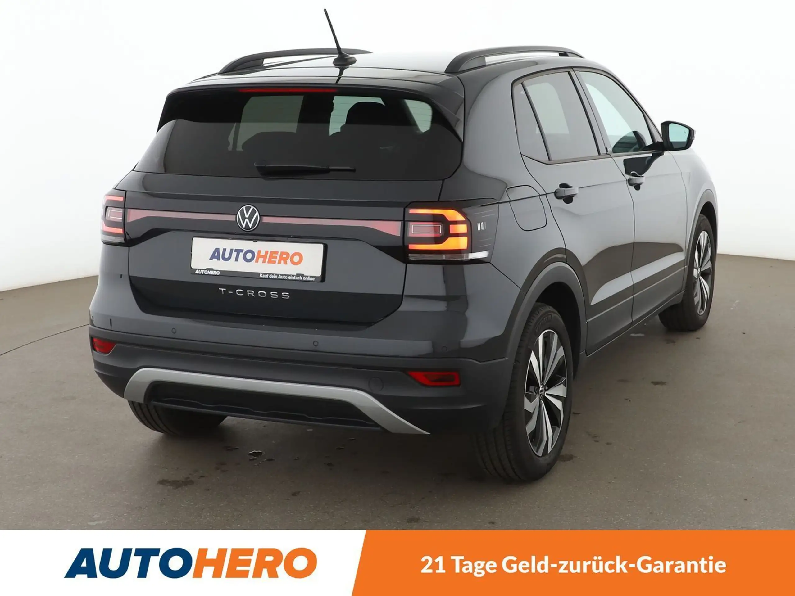 Volkswagen - T-Cross