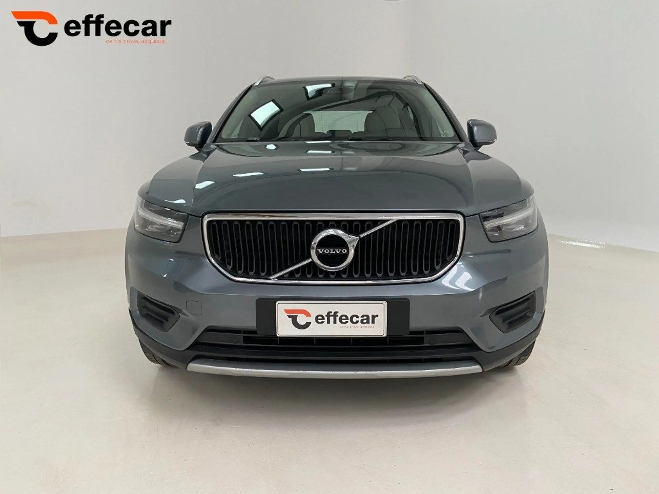 Volvo - XC40