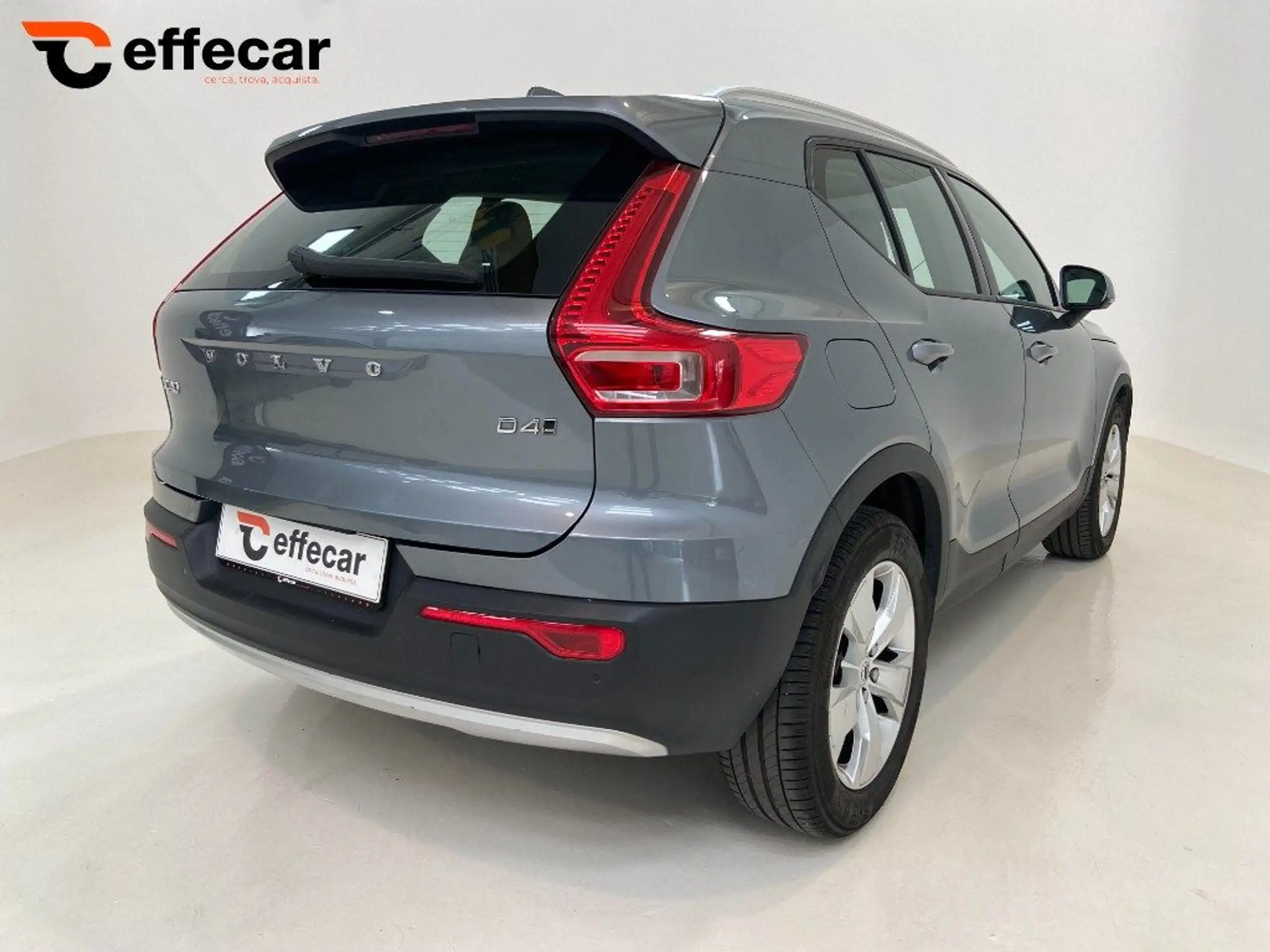 Volvo - XC40