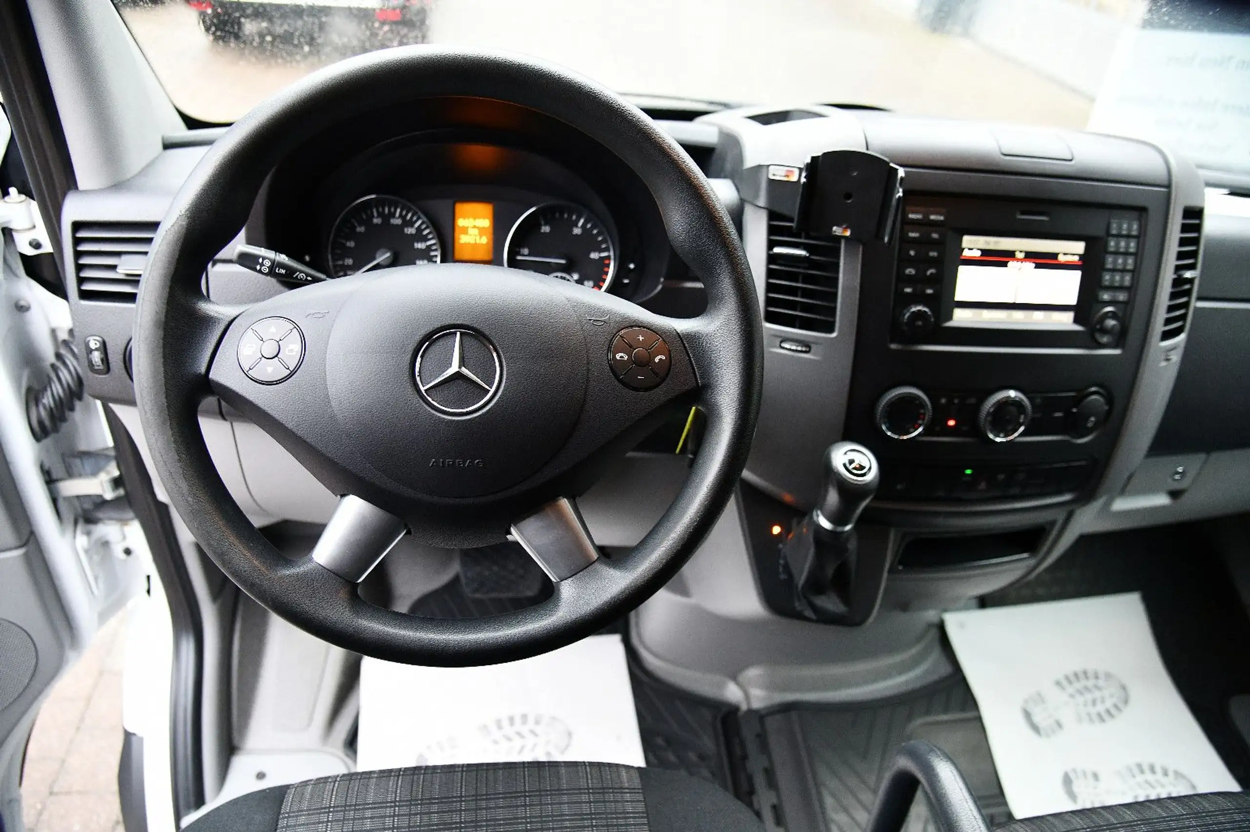 Mercedes-Benz - Sprinter