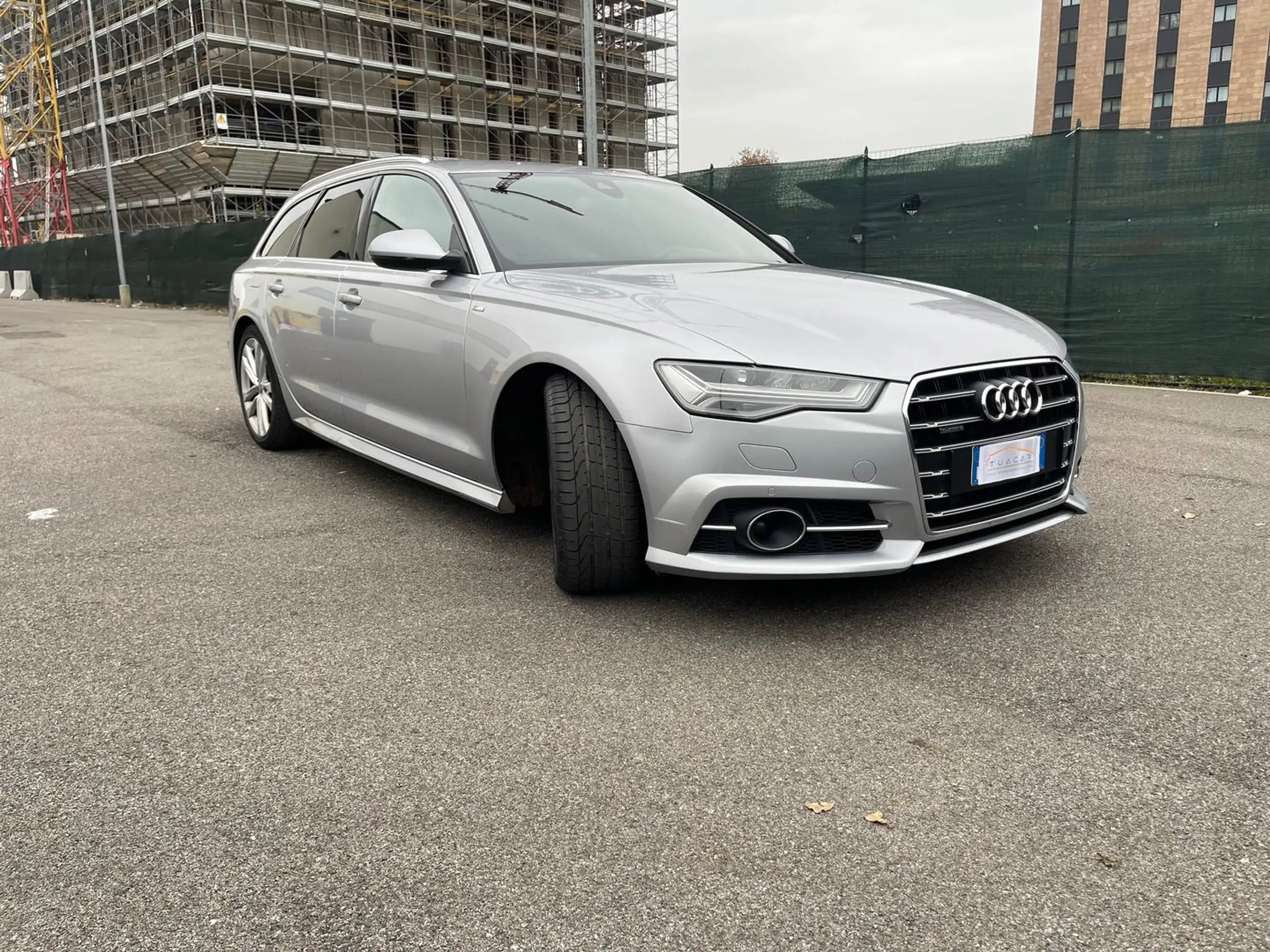 Audi - A6