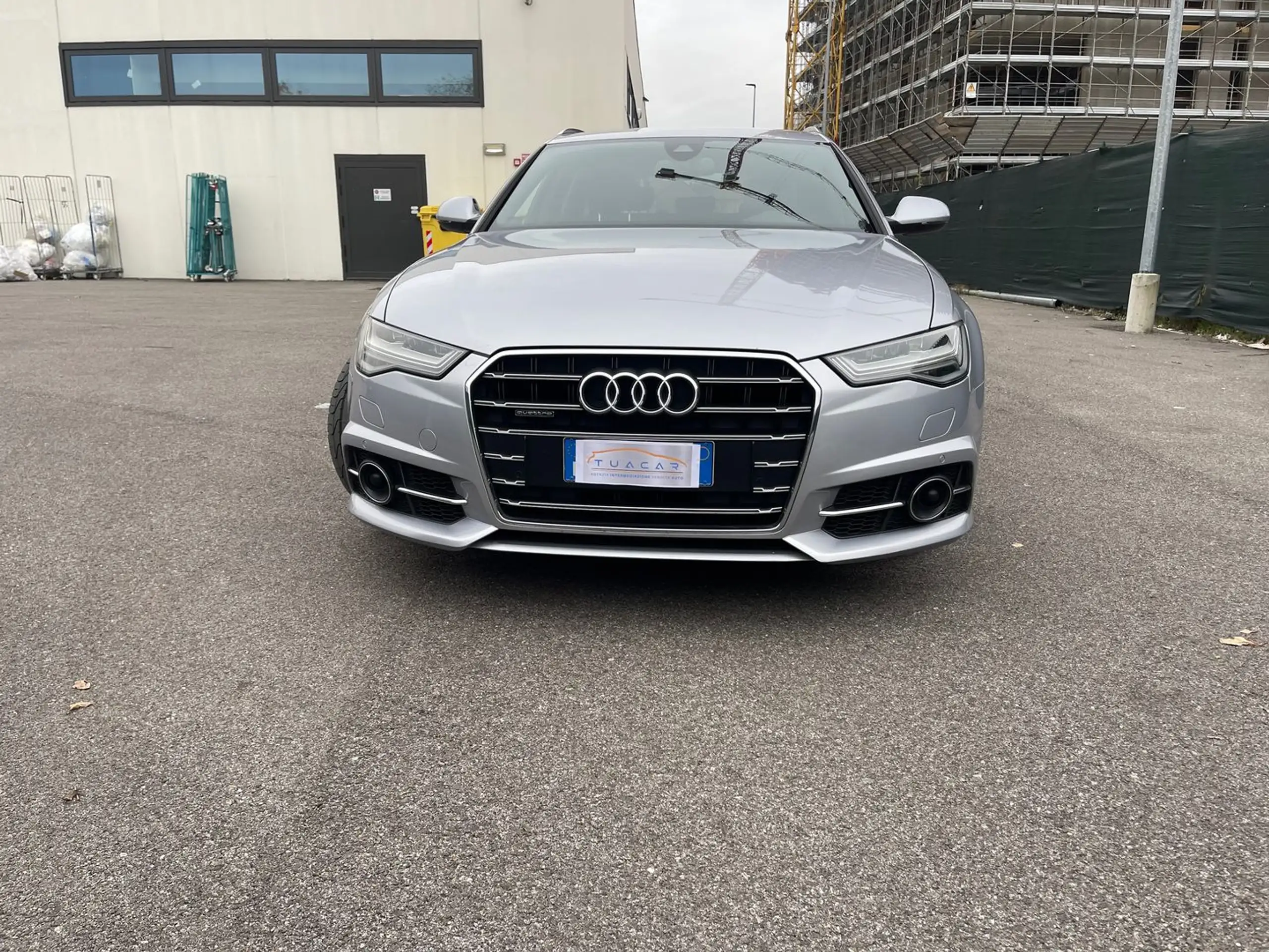 Audi - A6