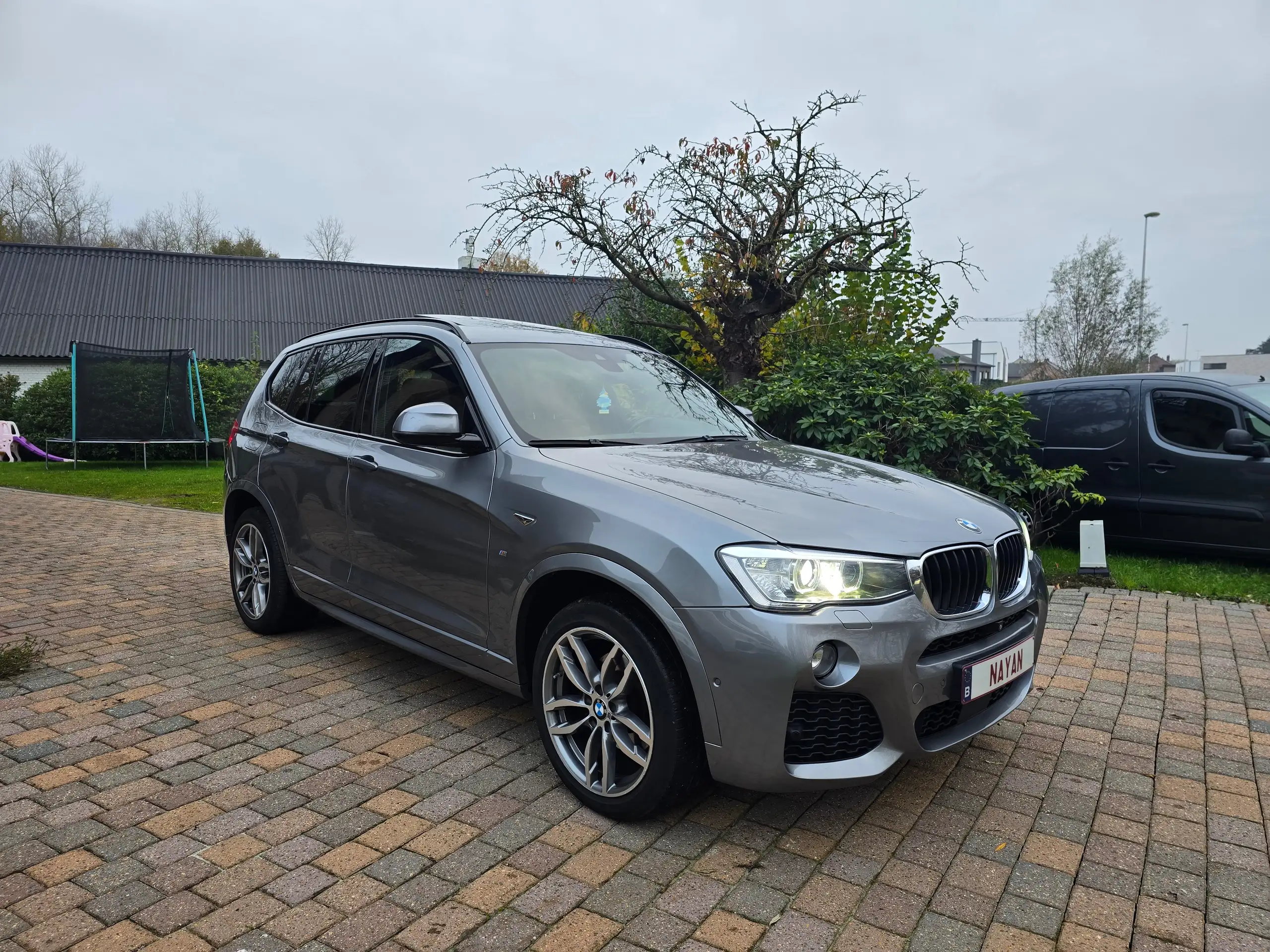 BMW - X3