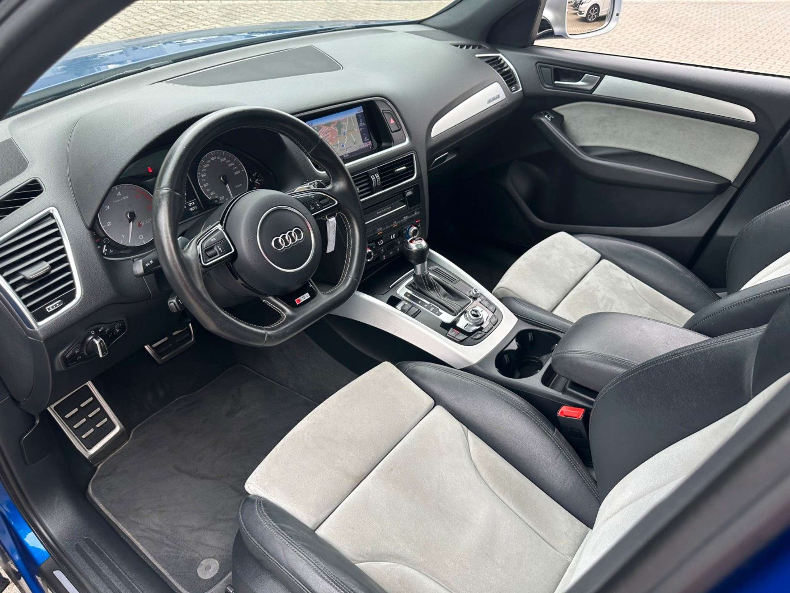 Audi - SQ5