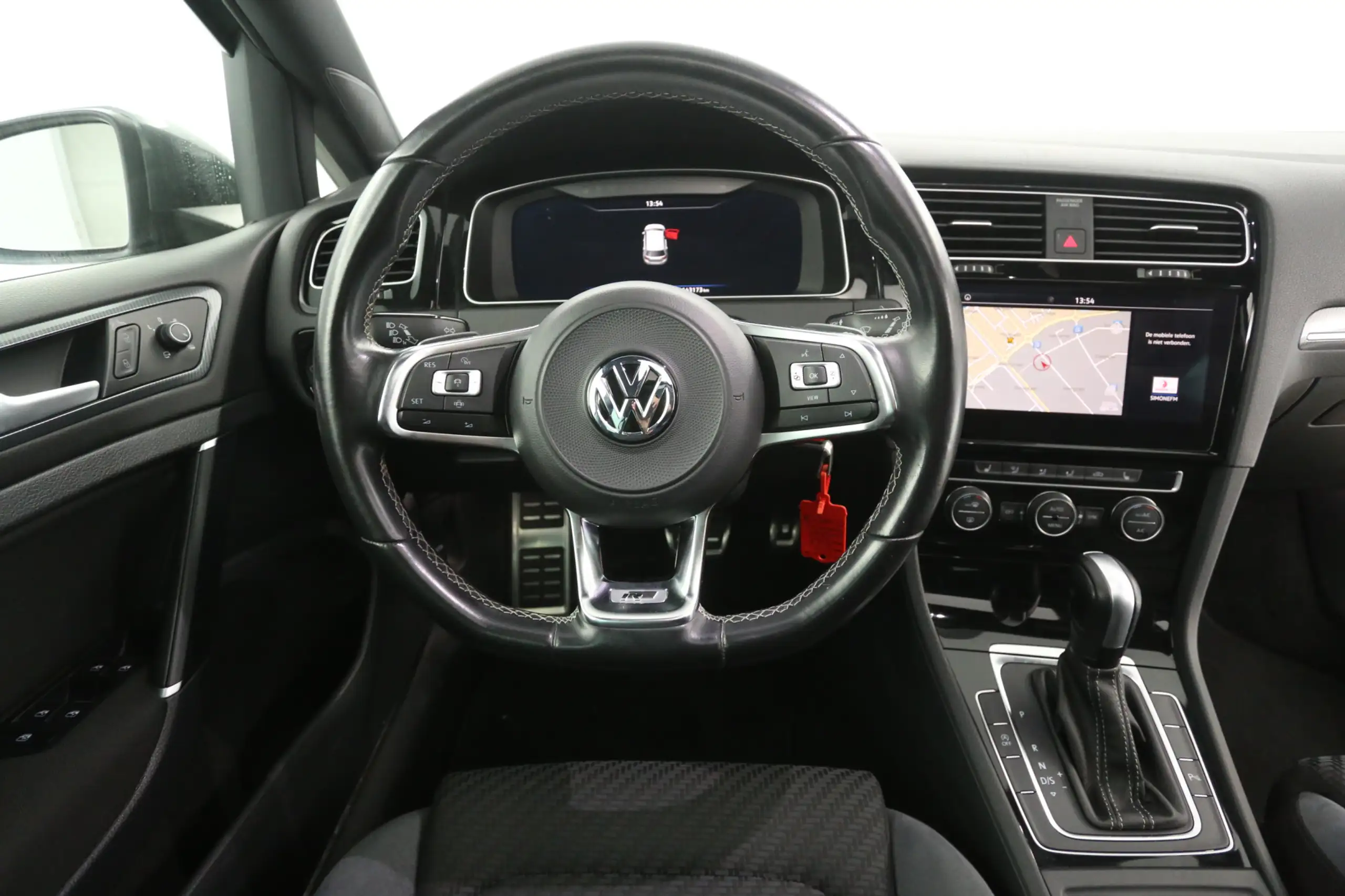 Volkswagen - Golf