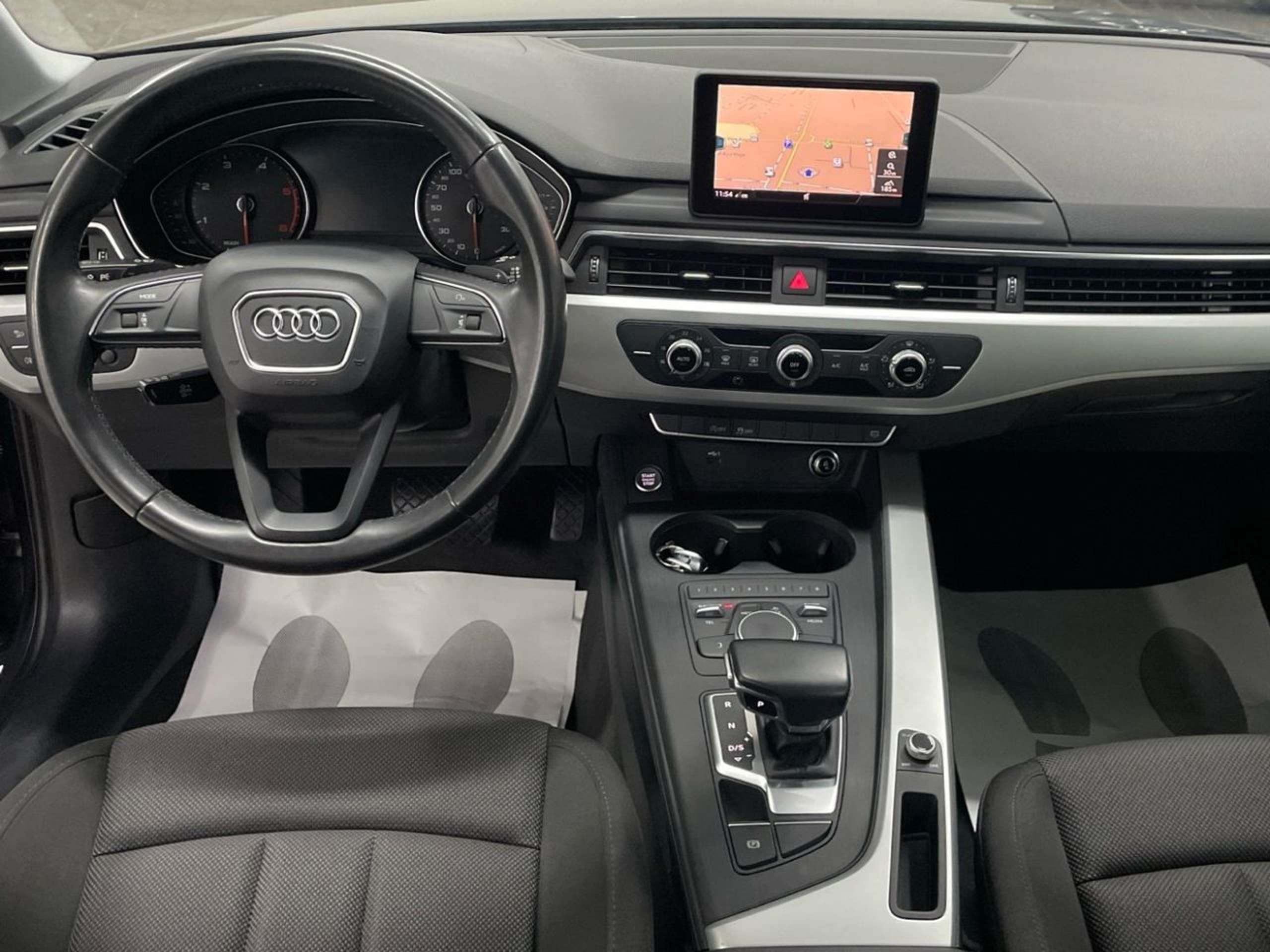 Audi - A4