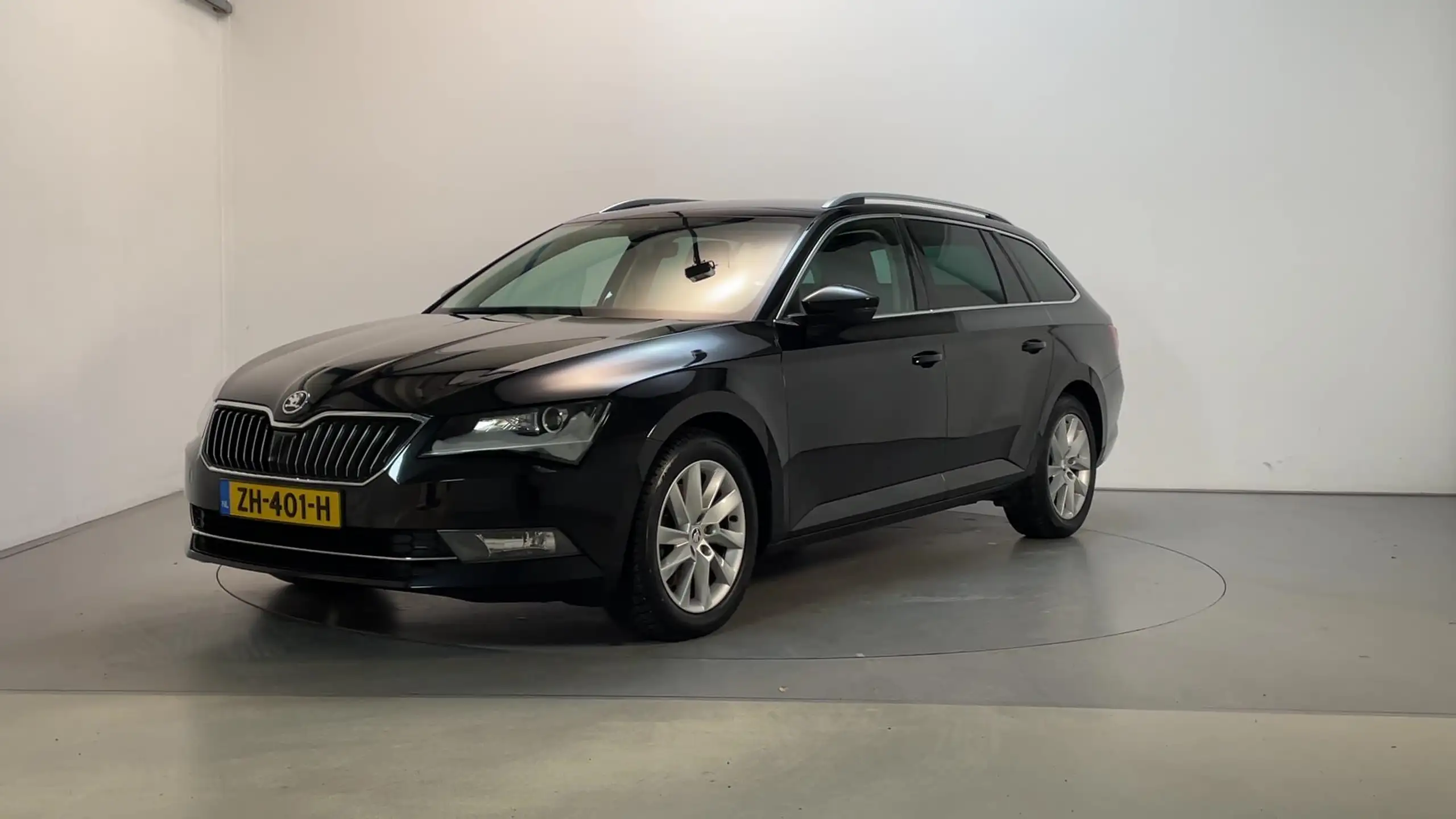 Skoda - Superb