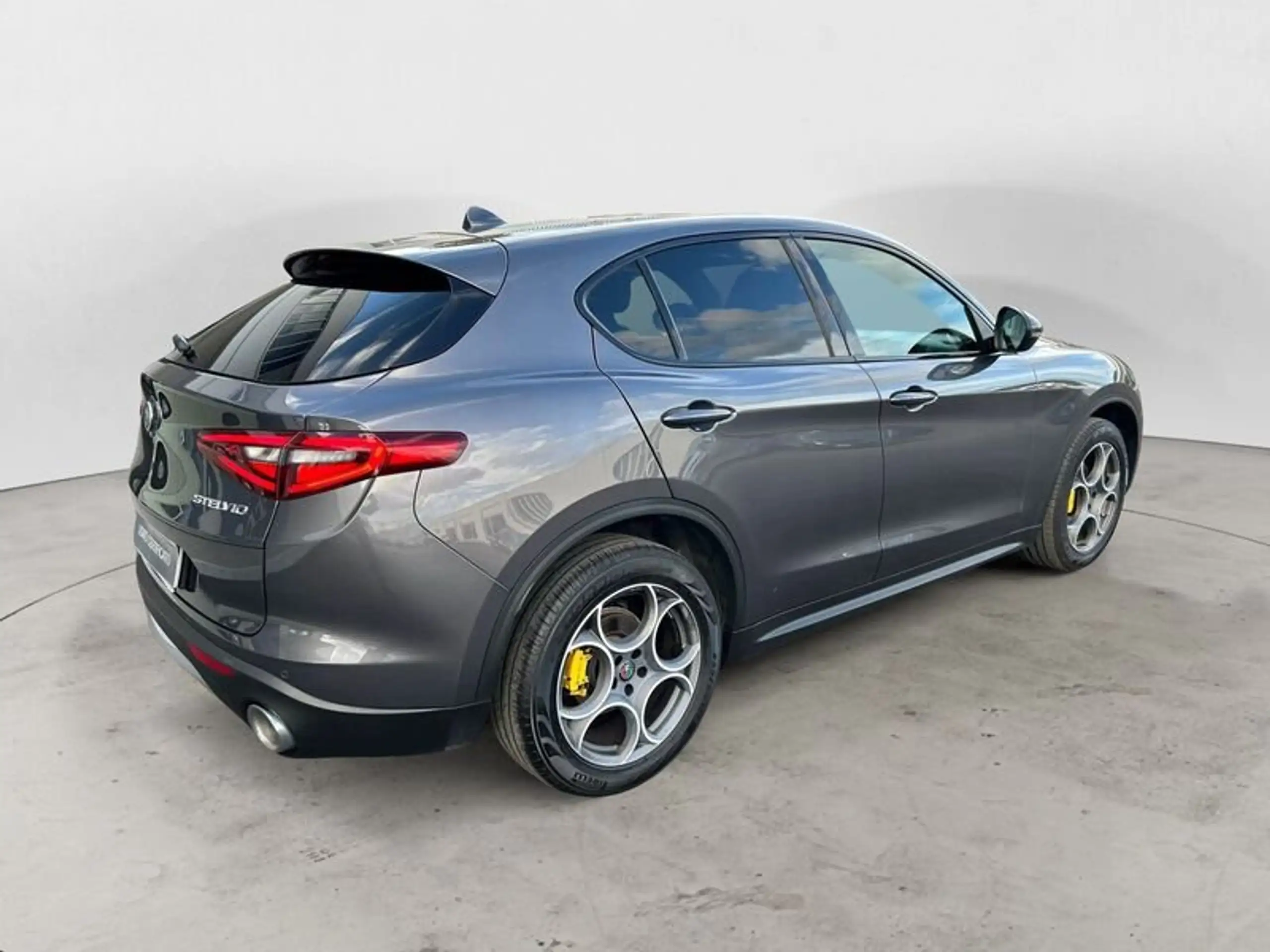 Alfa Romeo - Stelvio