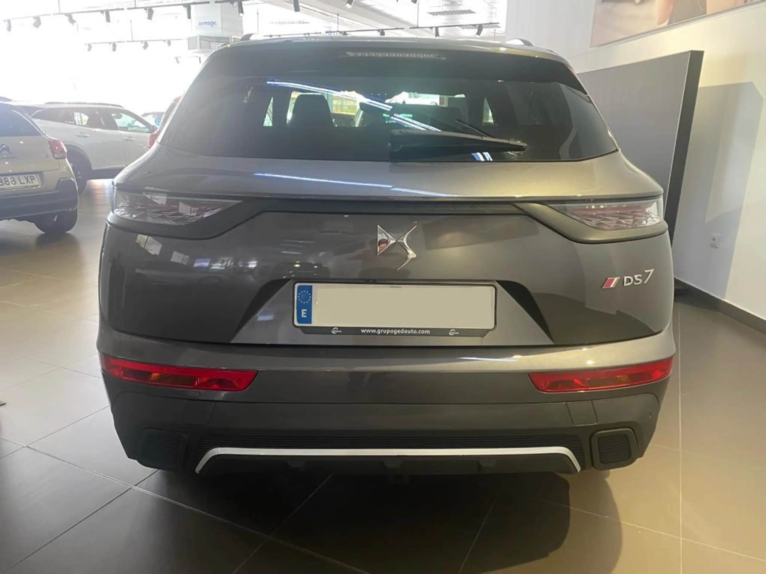 DS Automobiles - DS 7 Crossback