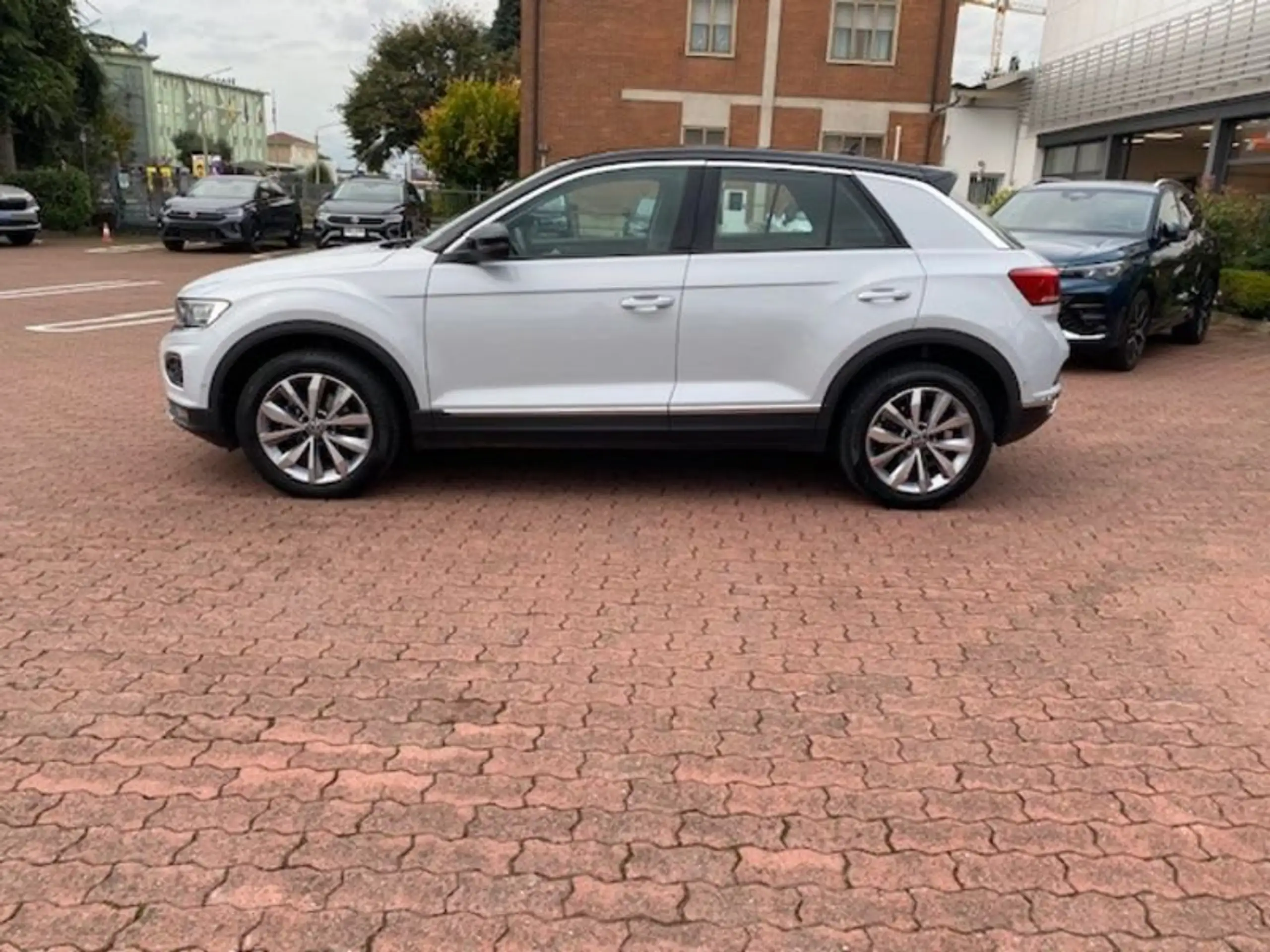 Volkswagen T-Roc 2021