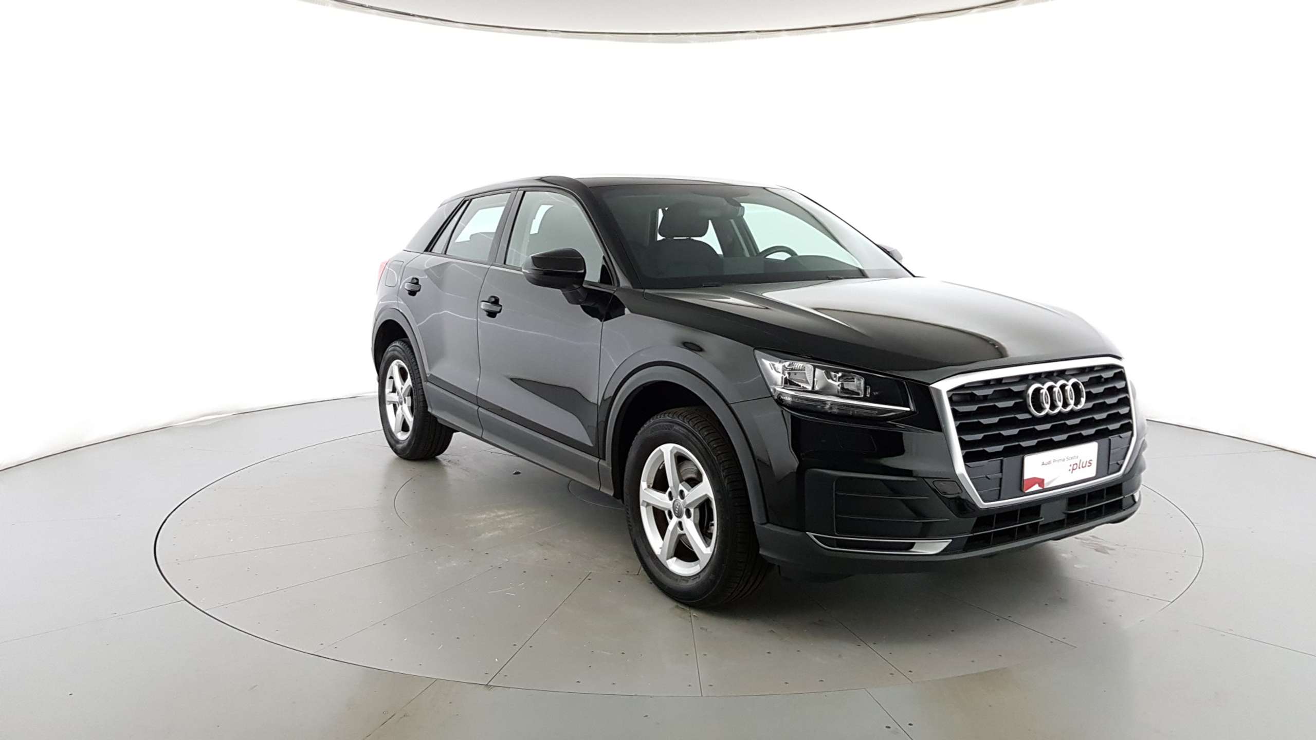 Audi - Q2