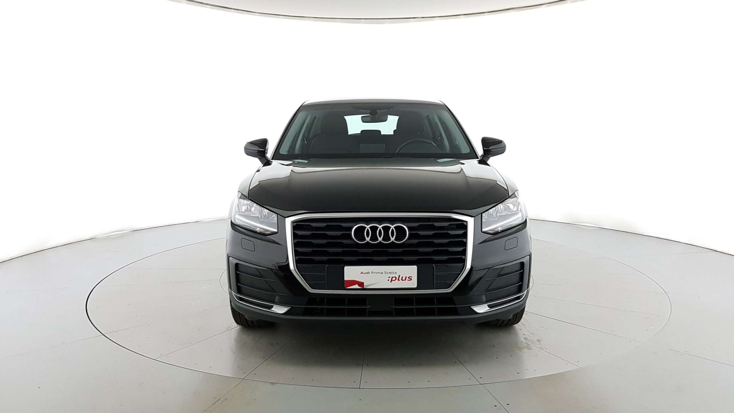 Audi - Q2