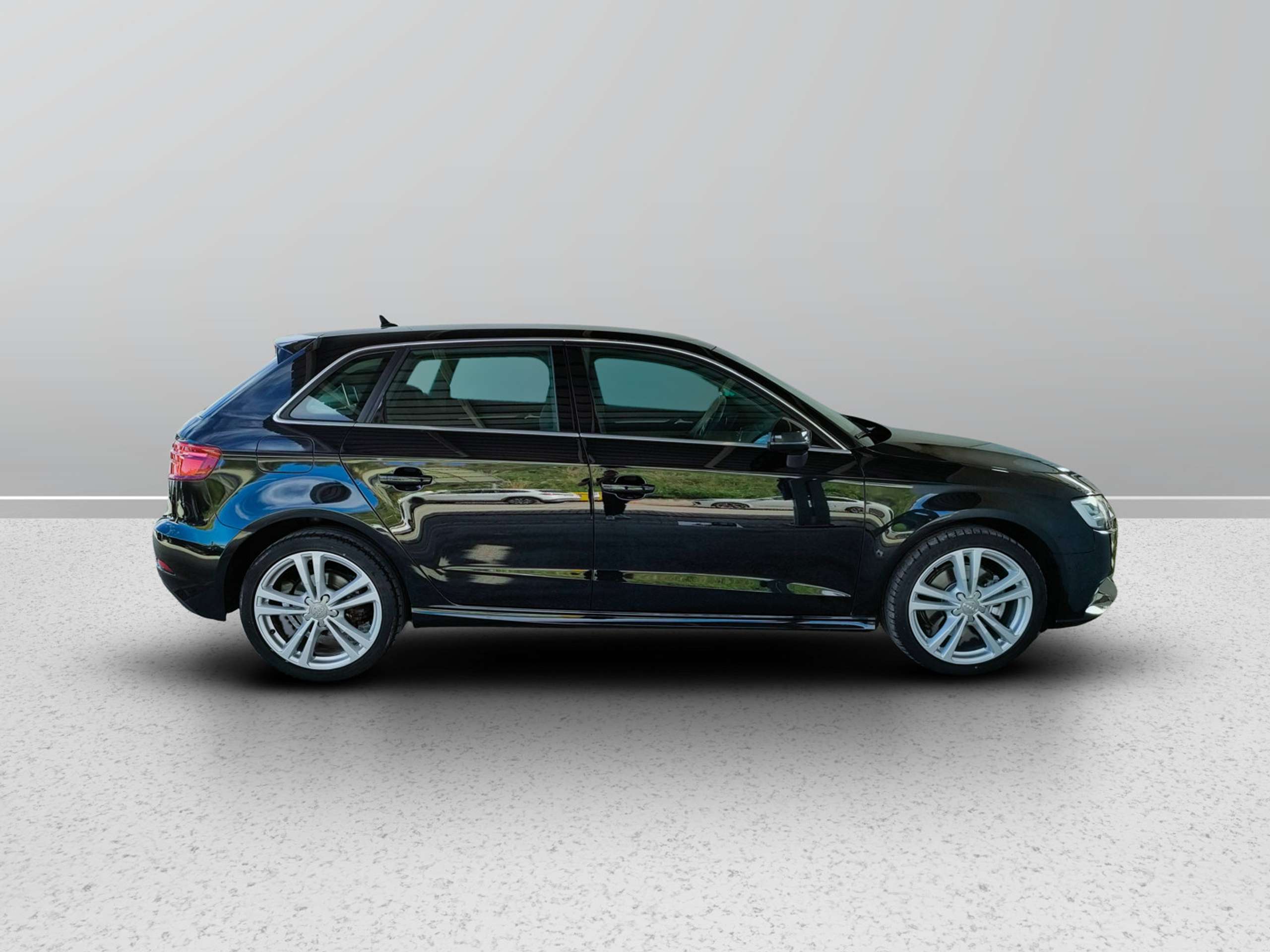 Audi - A3