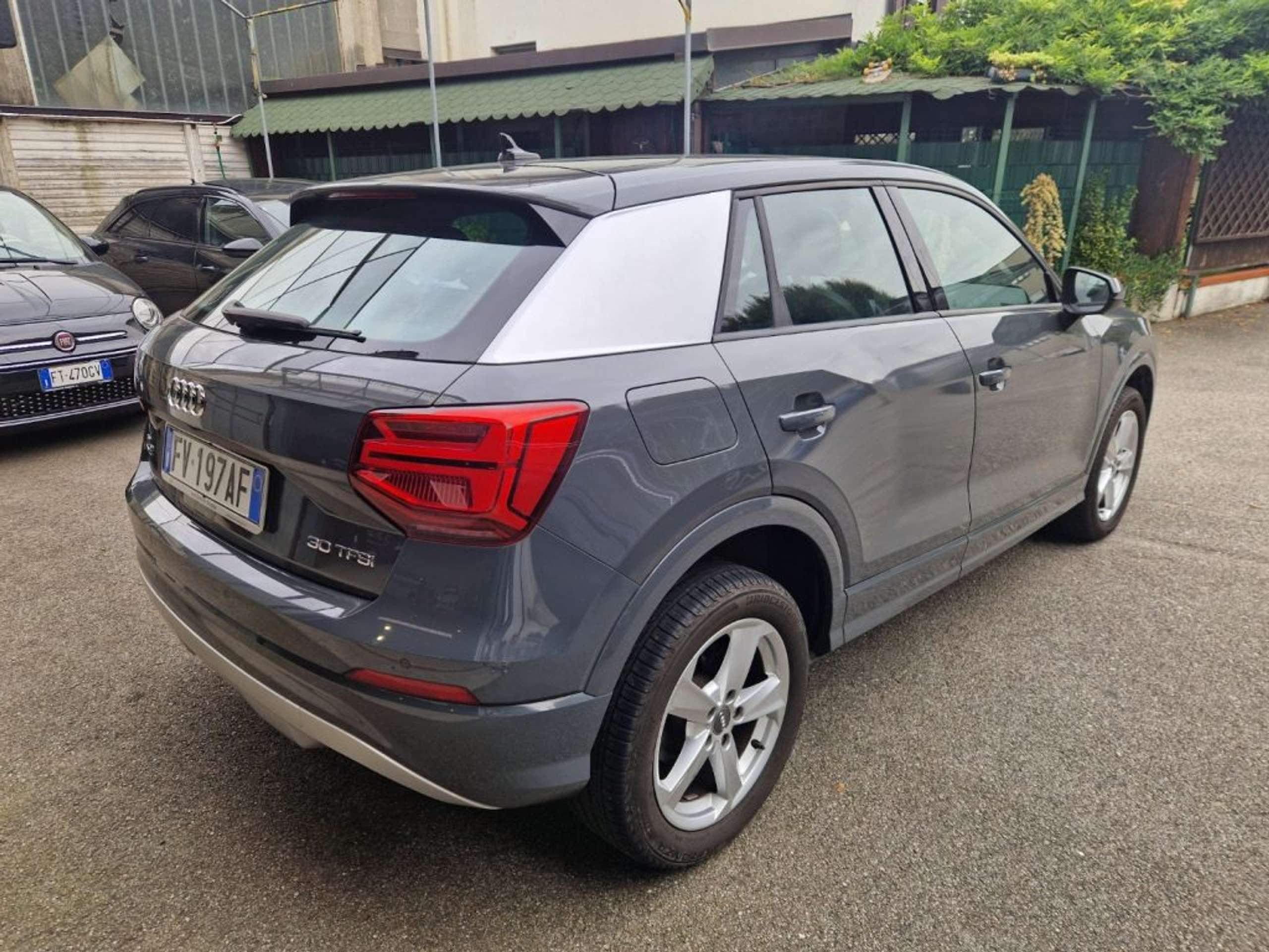 Audi - Q2