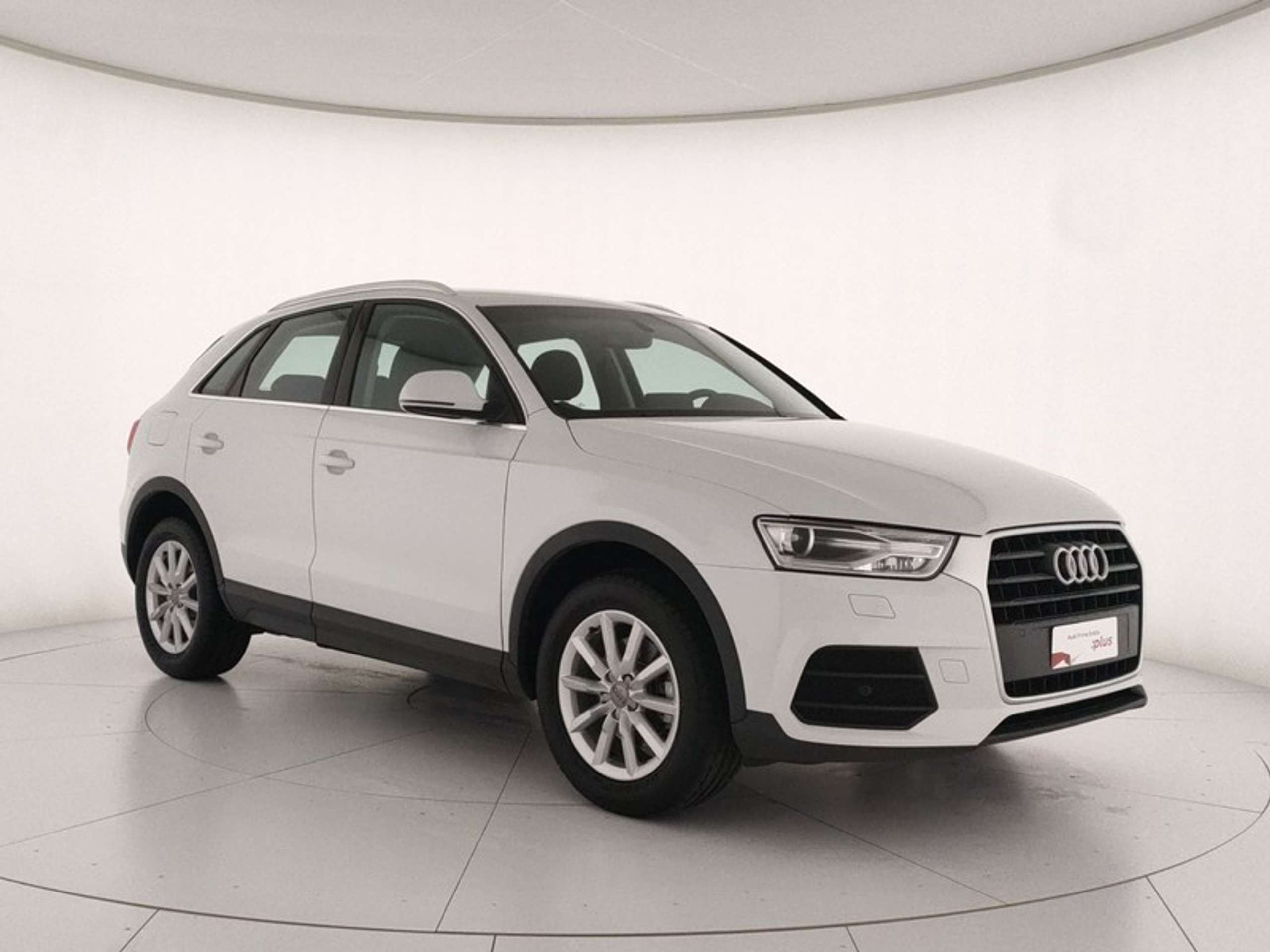 Audi - Q3