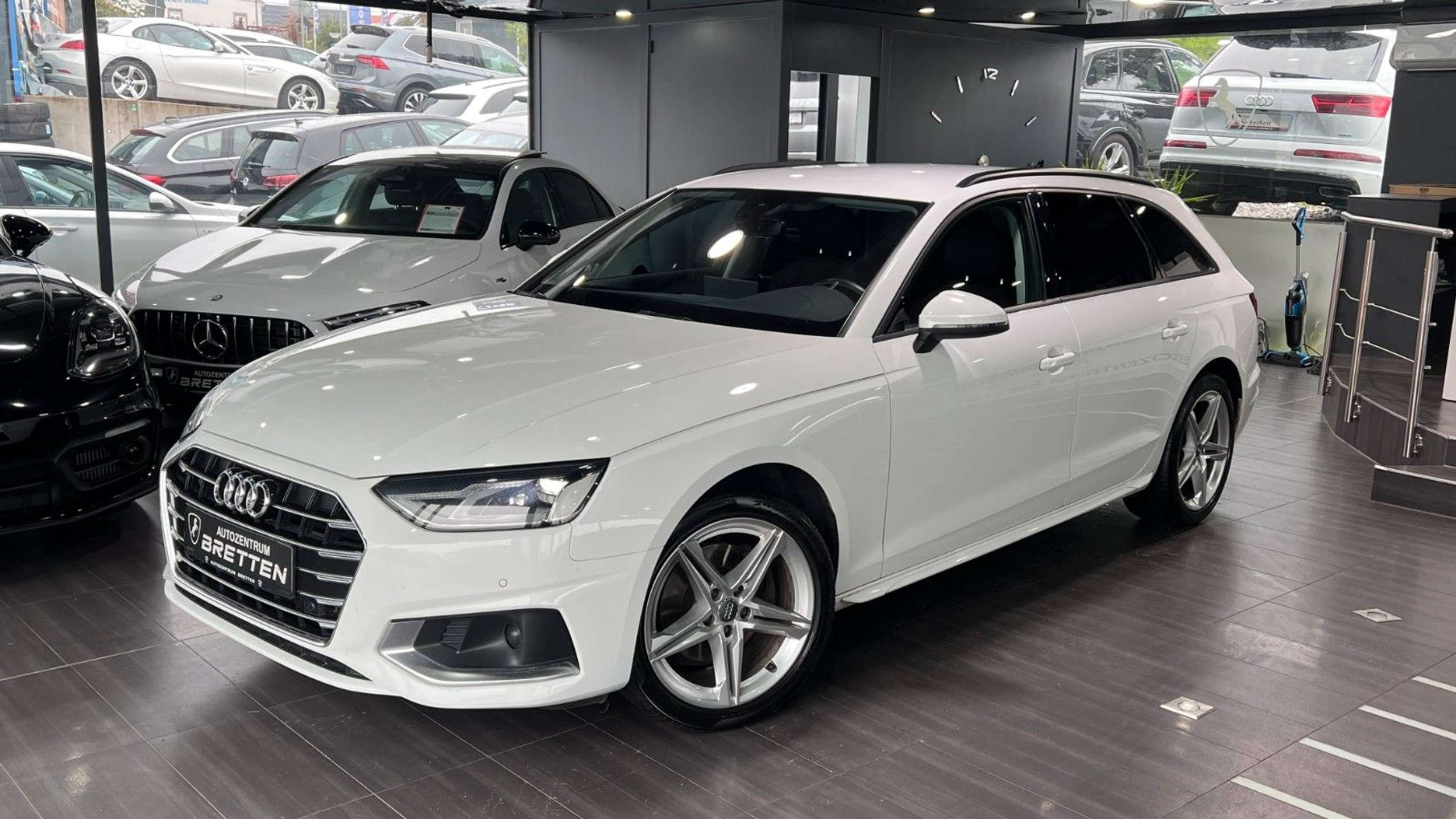 Audi - A4