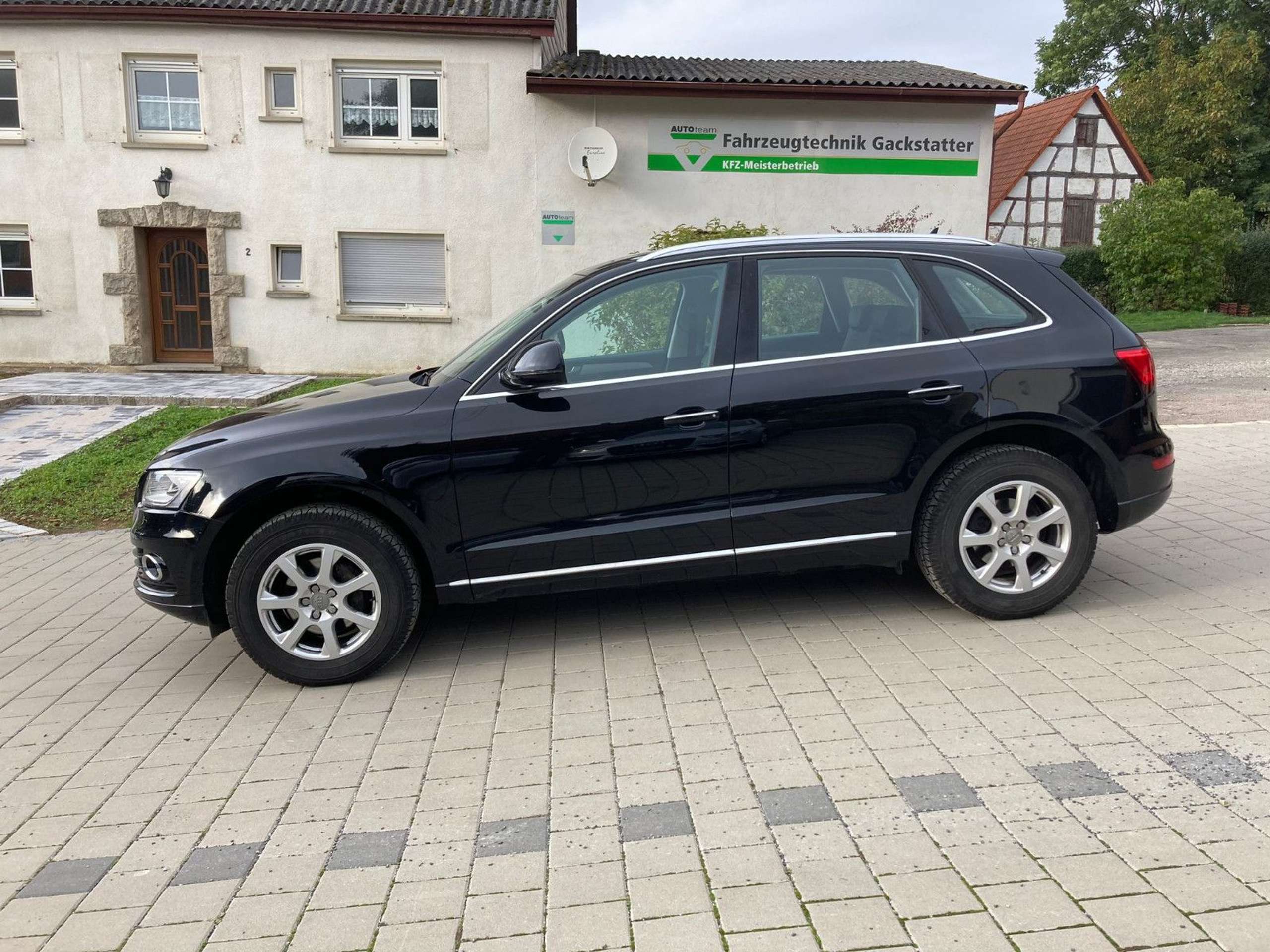 Audi - Q5