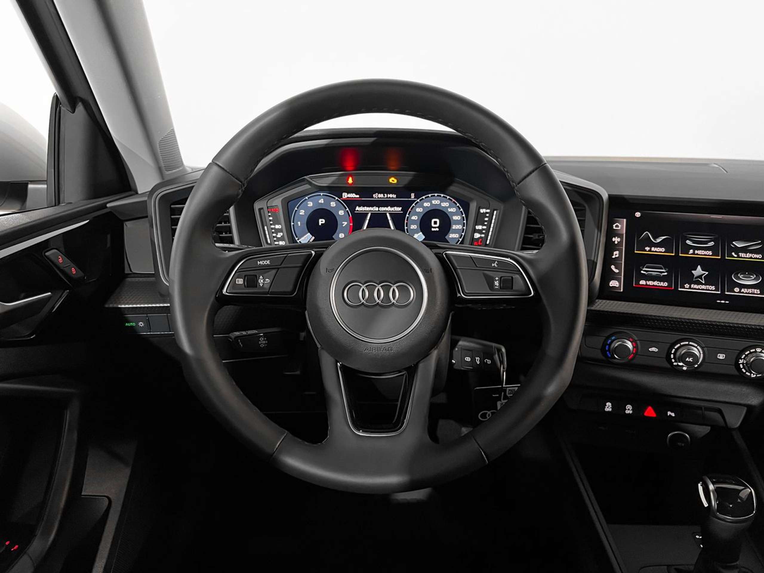 Audi - A1