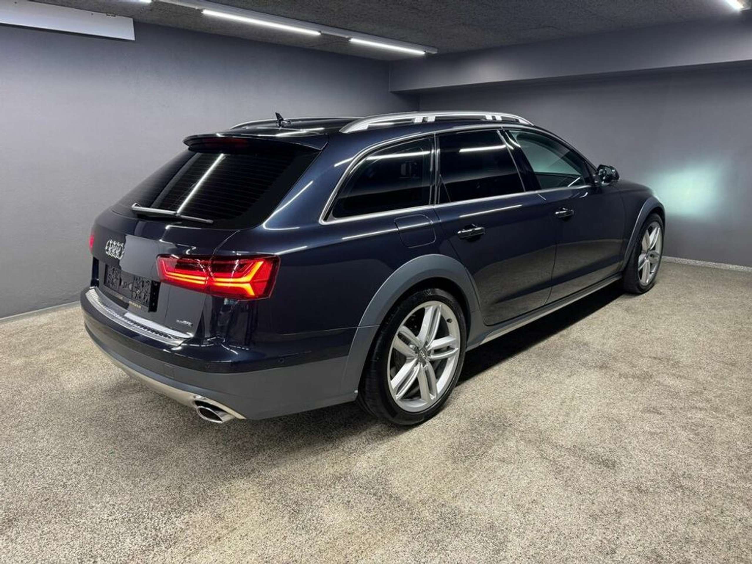 Audi - A6 allroad