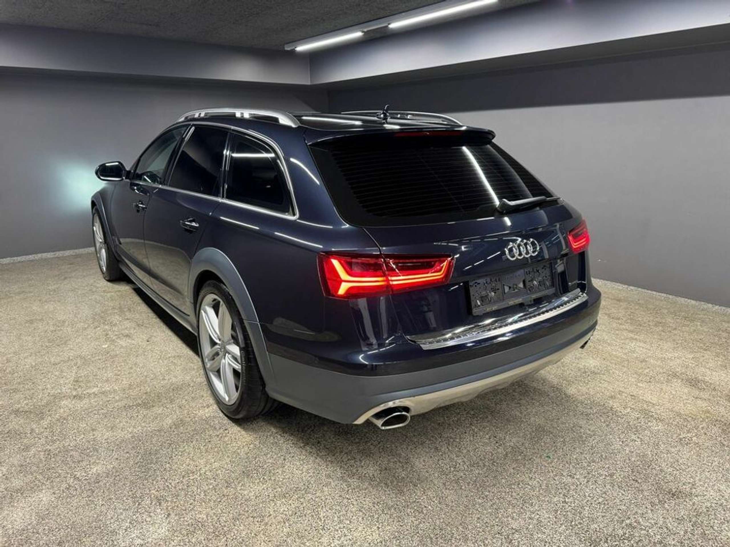 Audi - A6 allroad