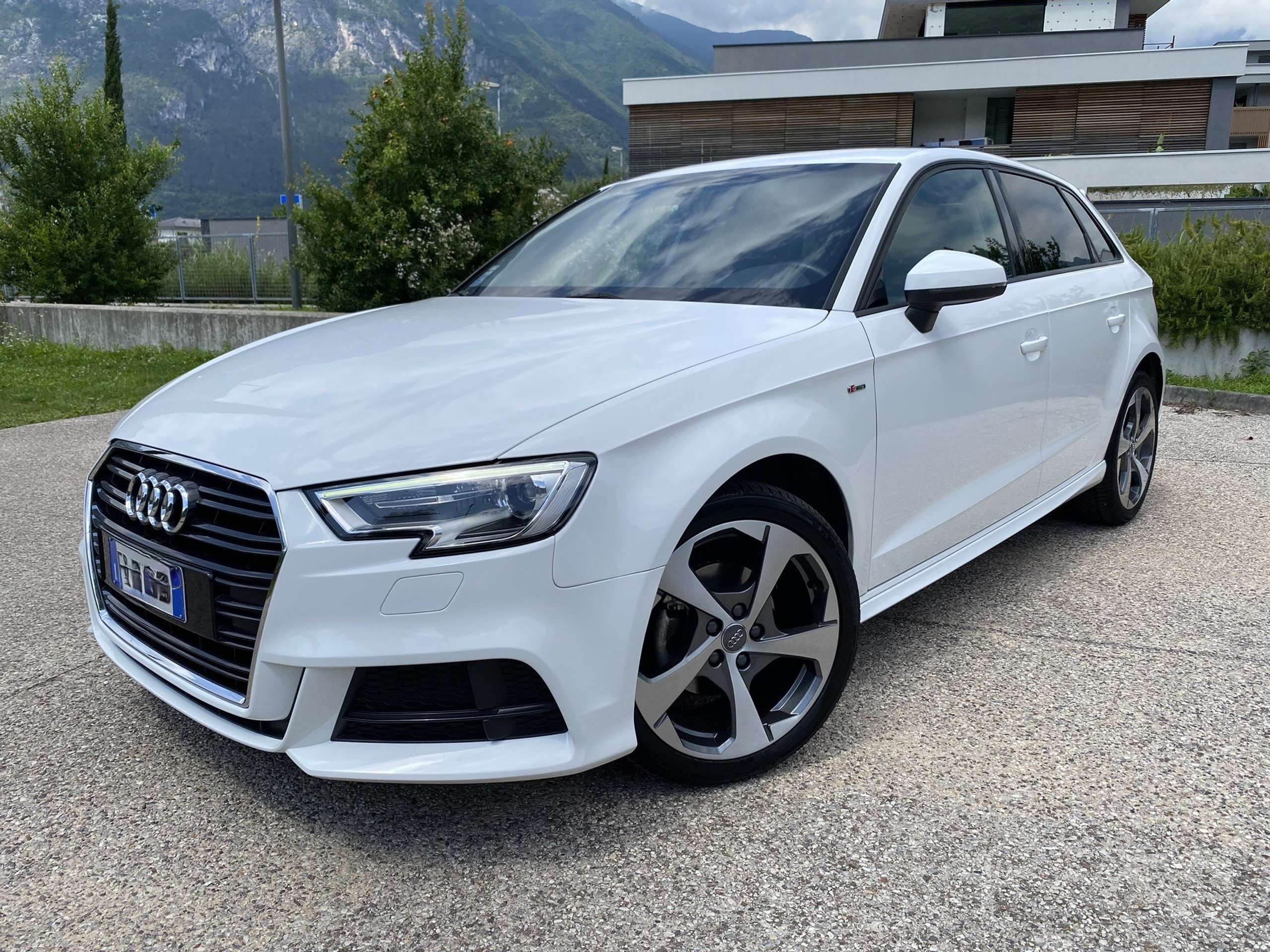 Audi - A3