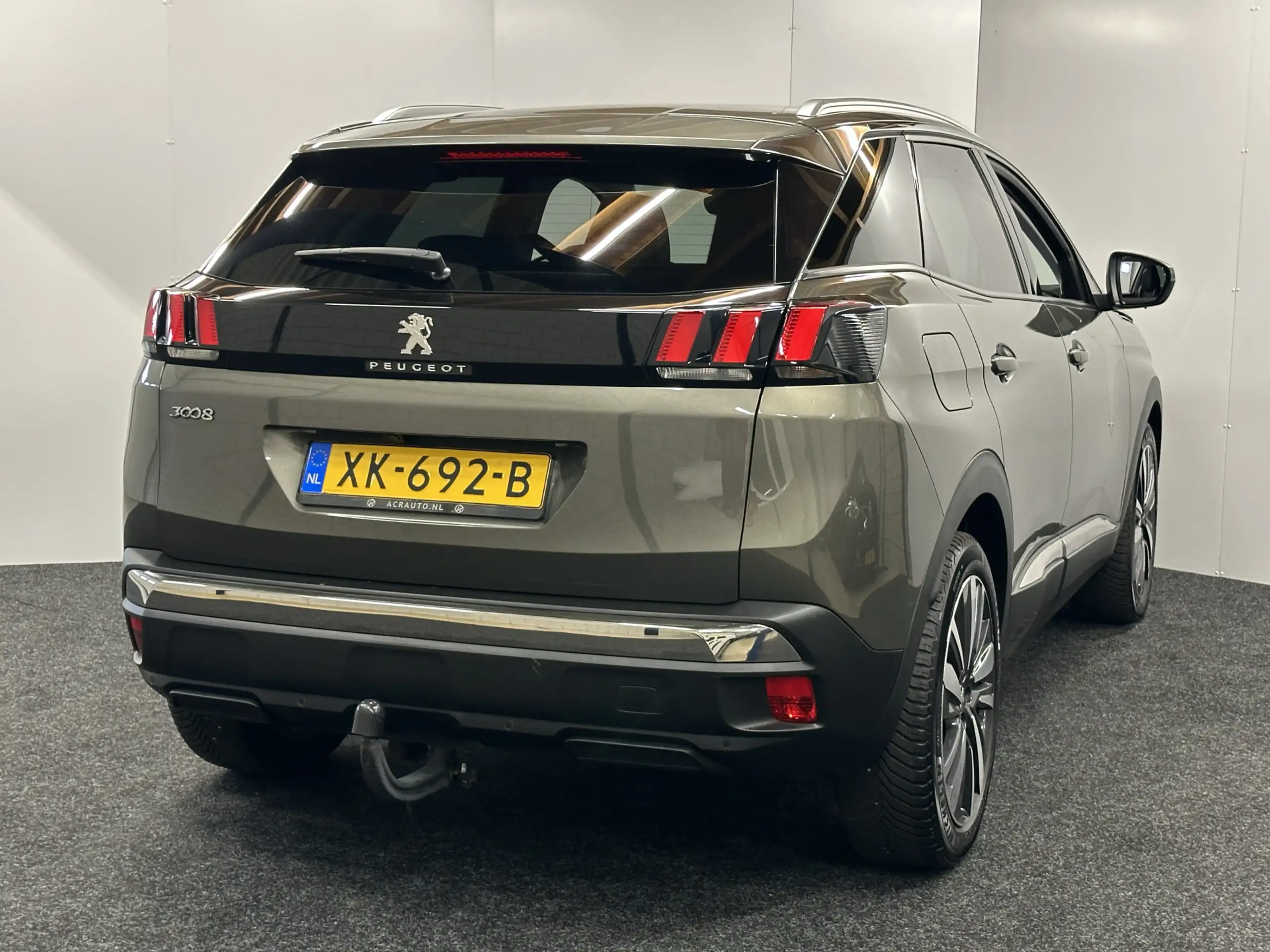 Peugeot - 3008