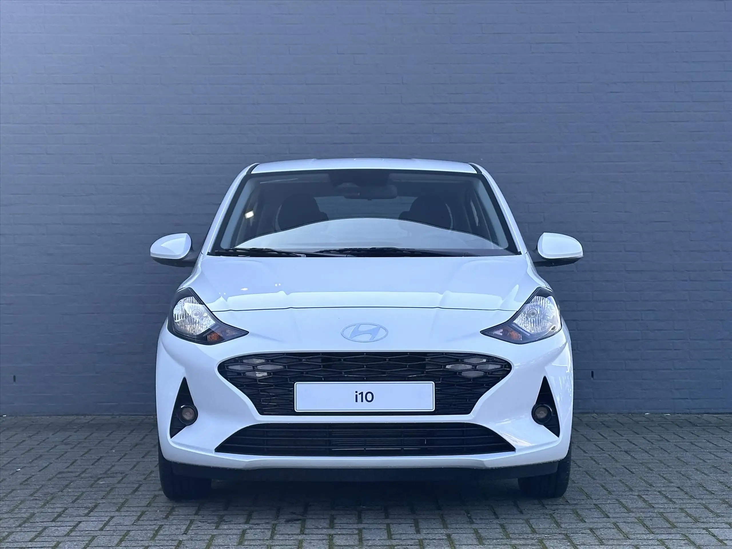 Hyundai - i10