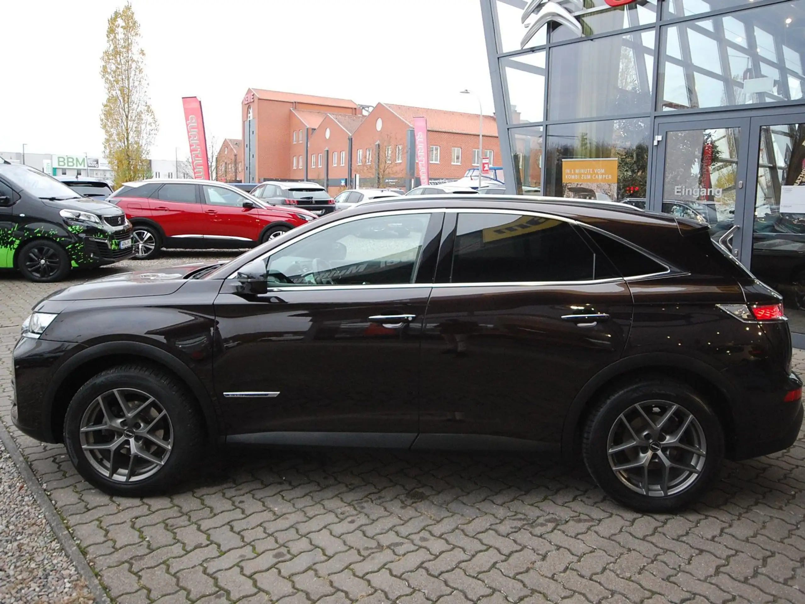 DS Automobiles - DS 7 Crossback