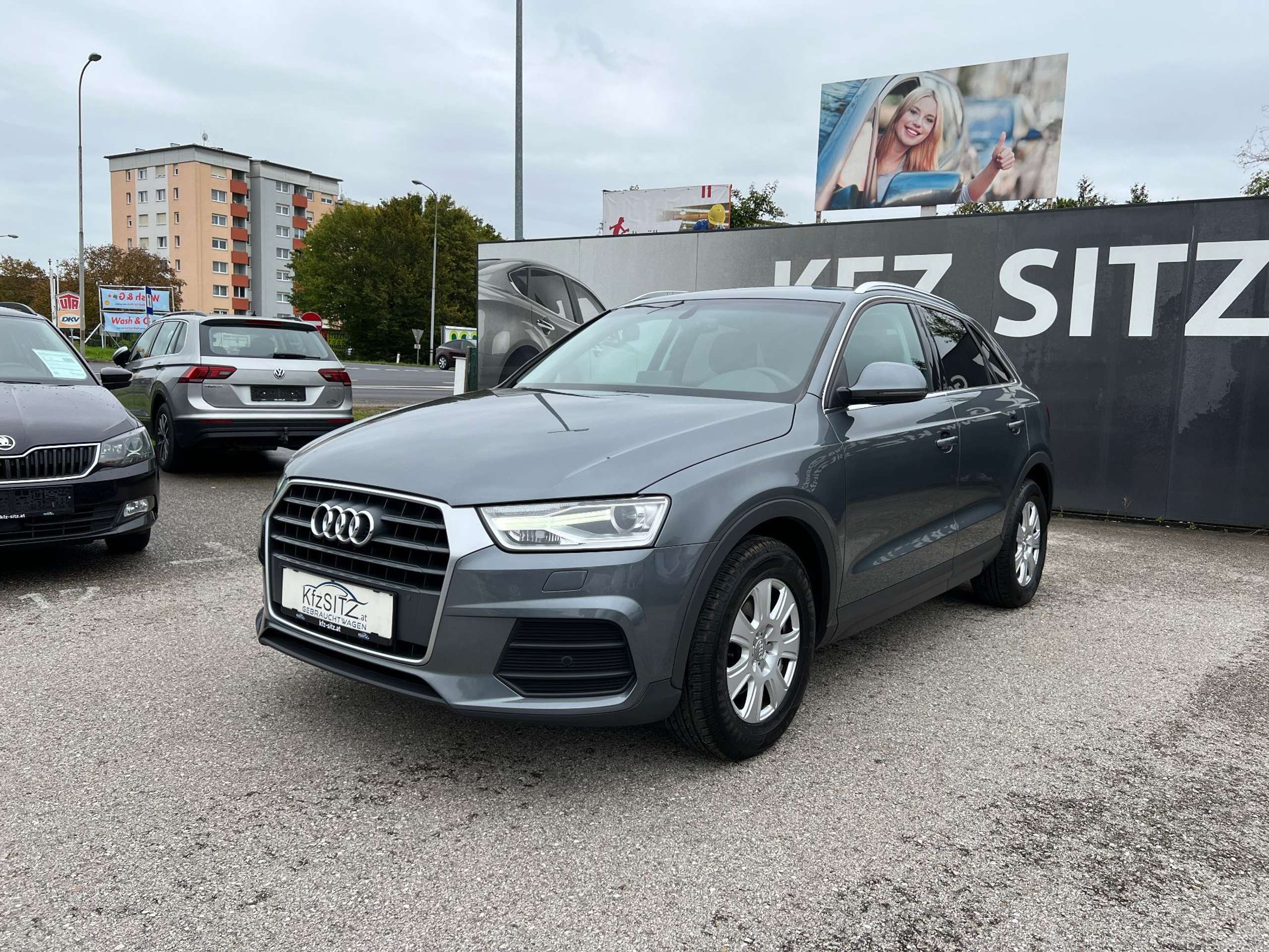 Audi - Q3