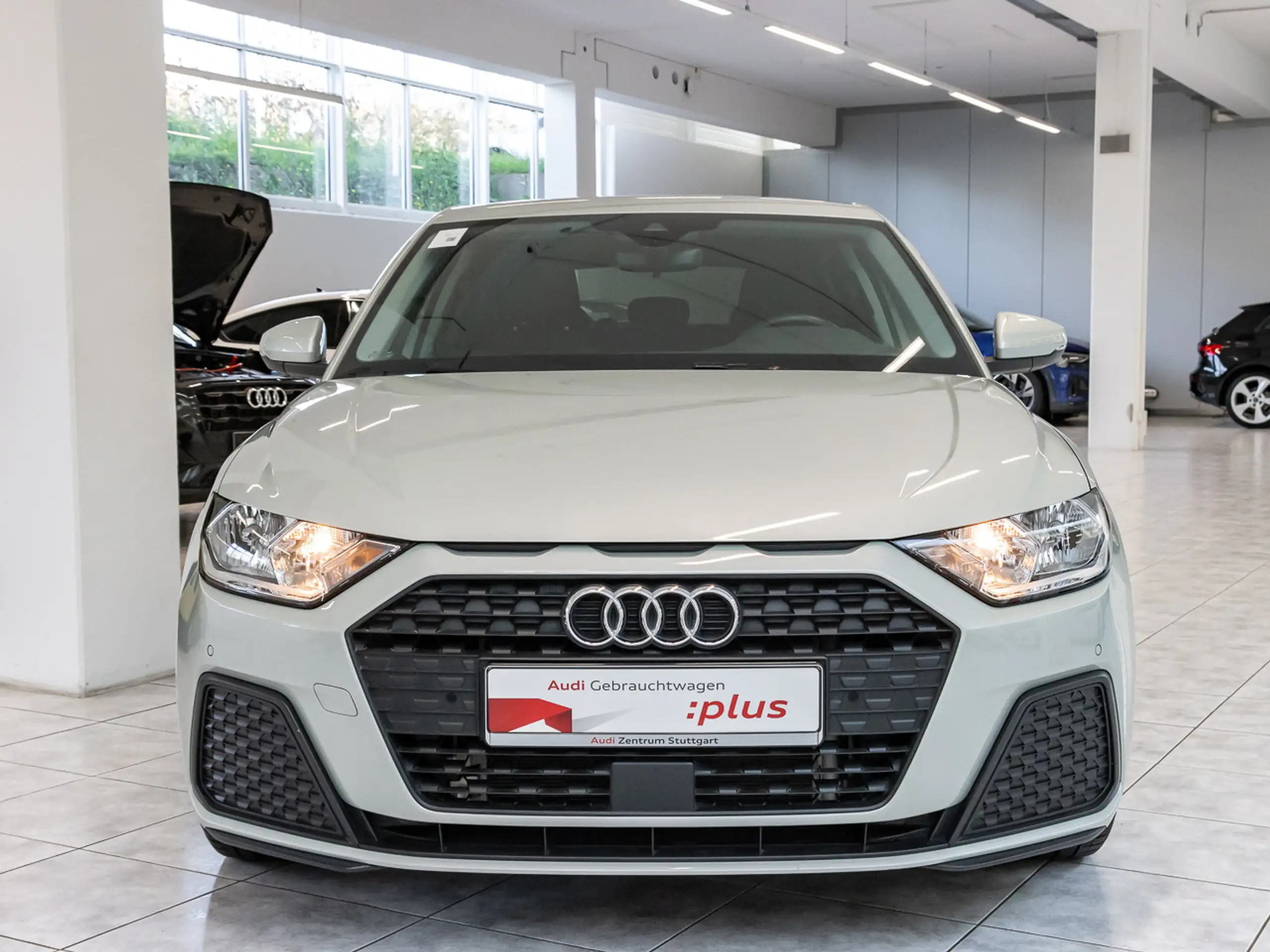 Audi - A1