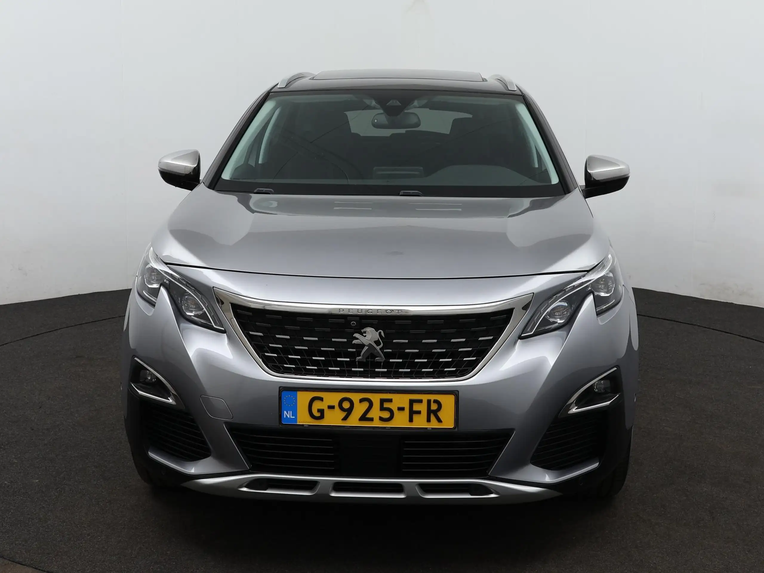 Peugeot - 3008