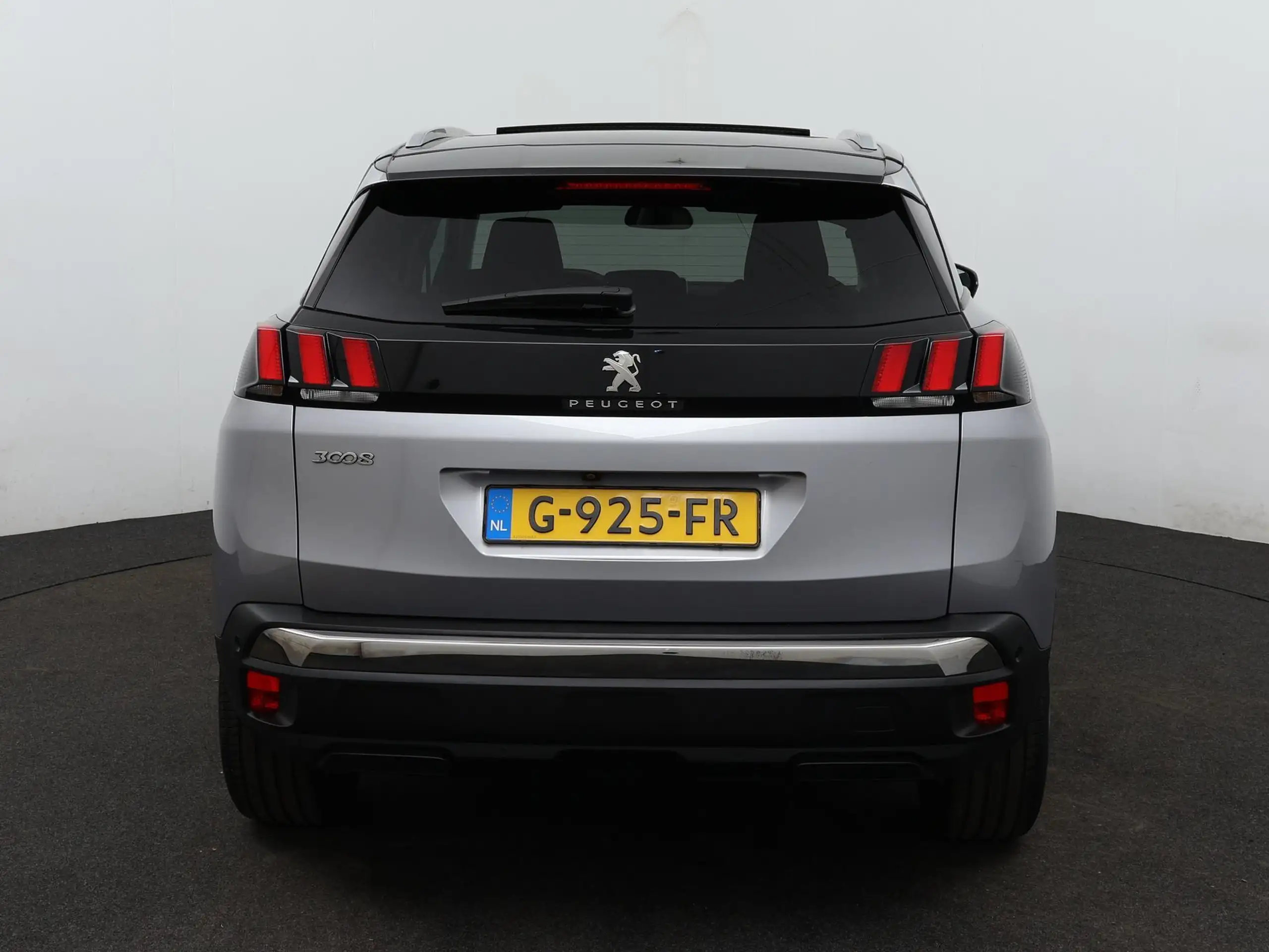 Peugeot - 3008