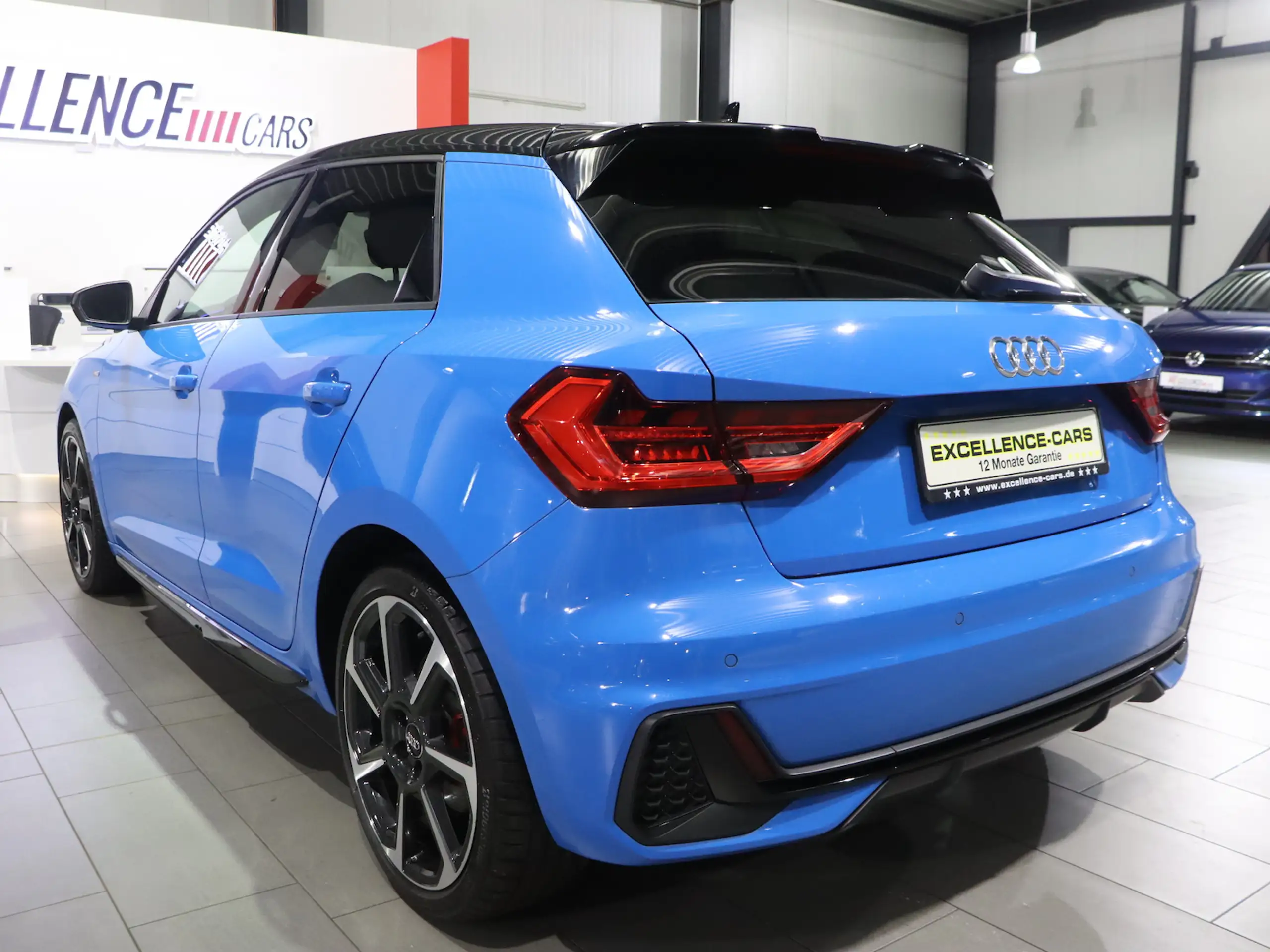 Audi - A1