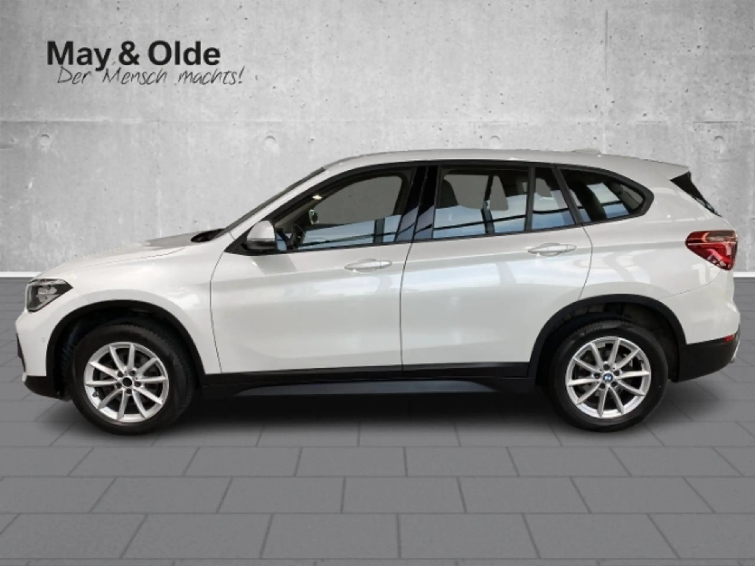 BMW - X1