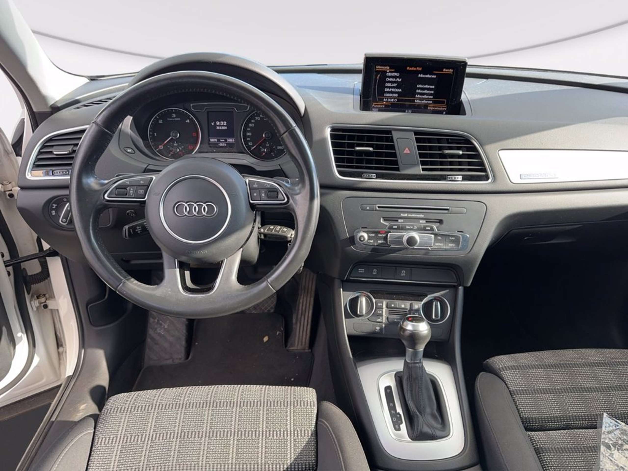 Audi - Q3