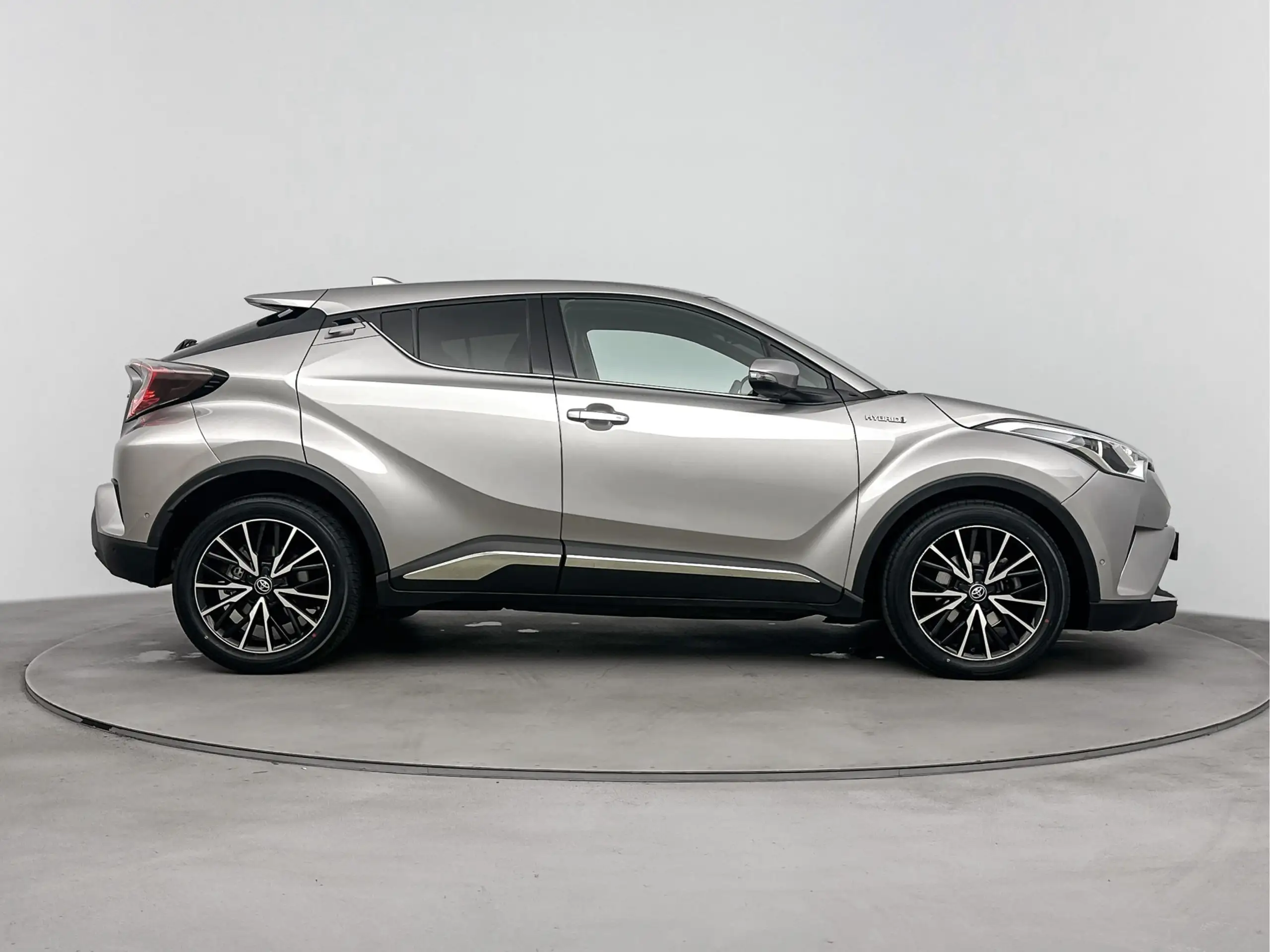 Toyota - C-HR