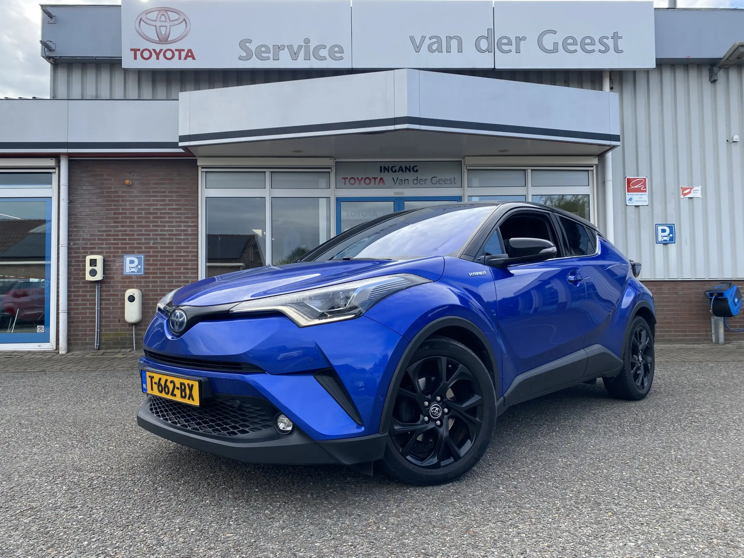 Toyota - C-HR