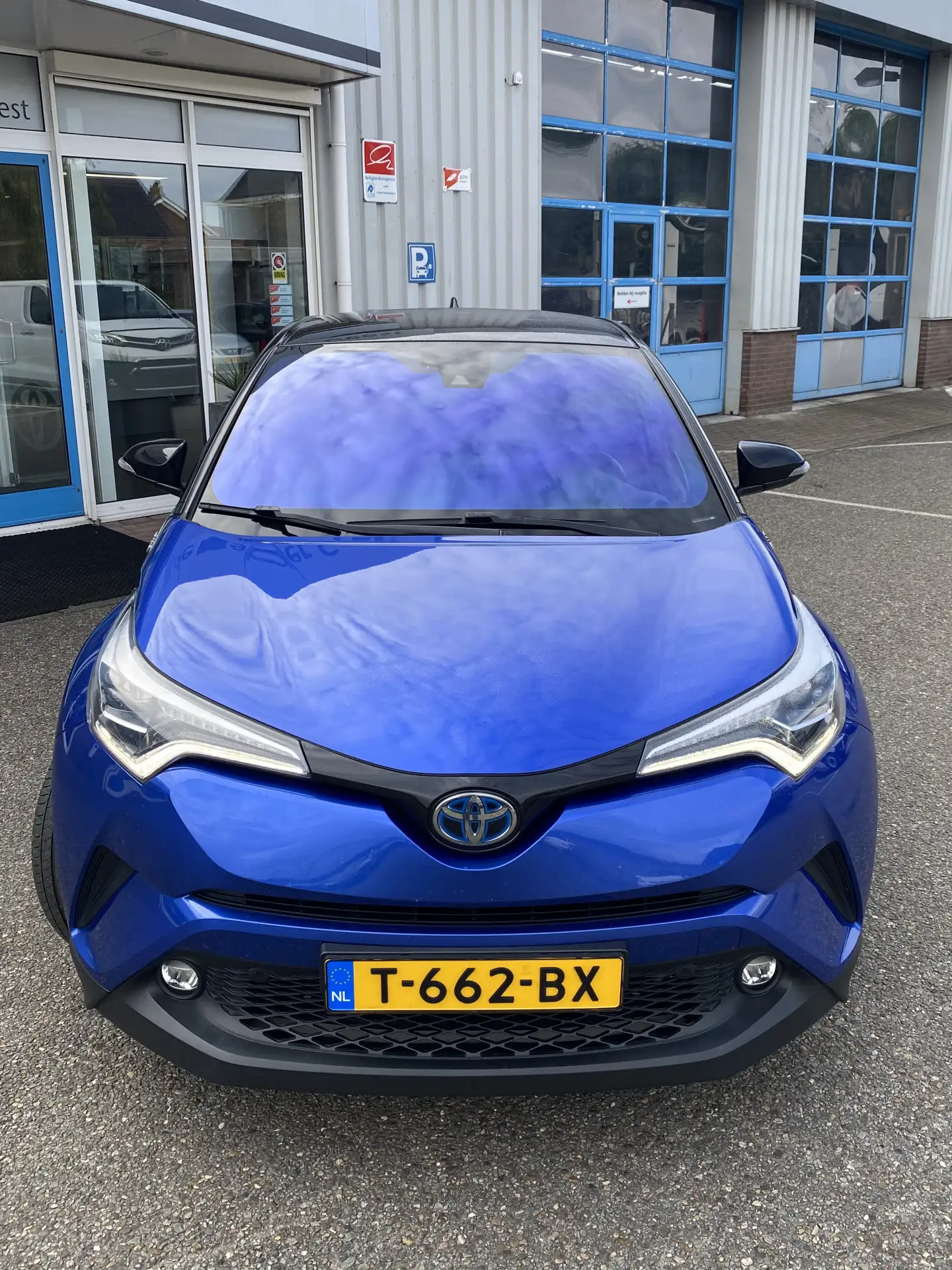 Toyota - C-HR