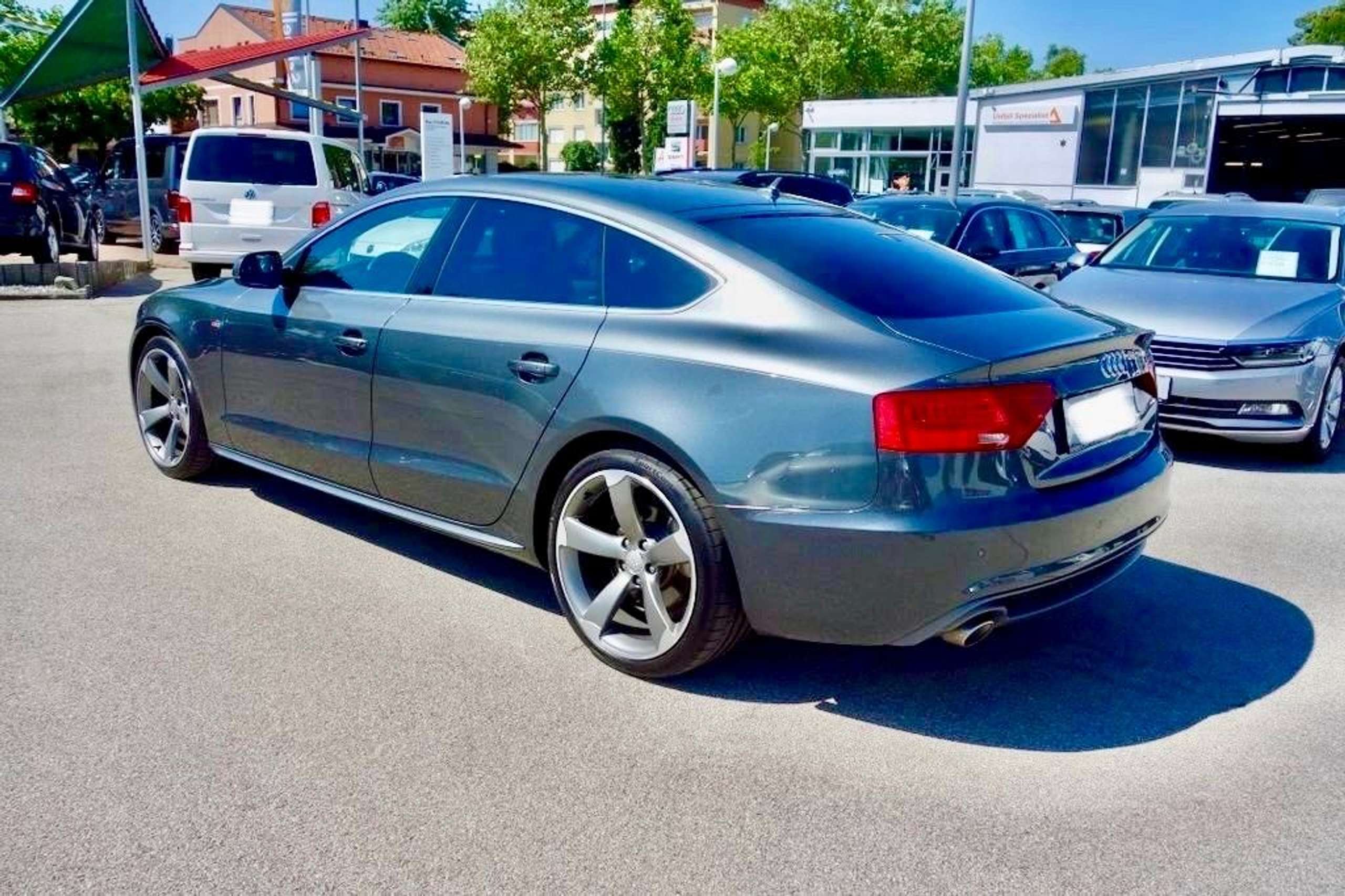 Audi - A5