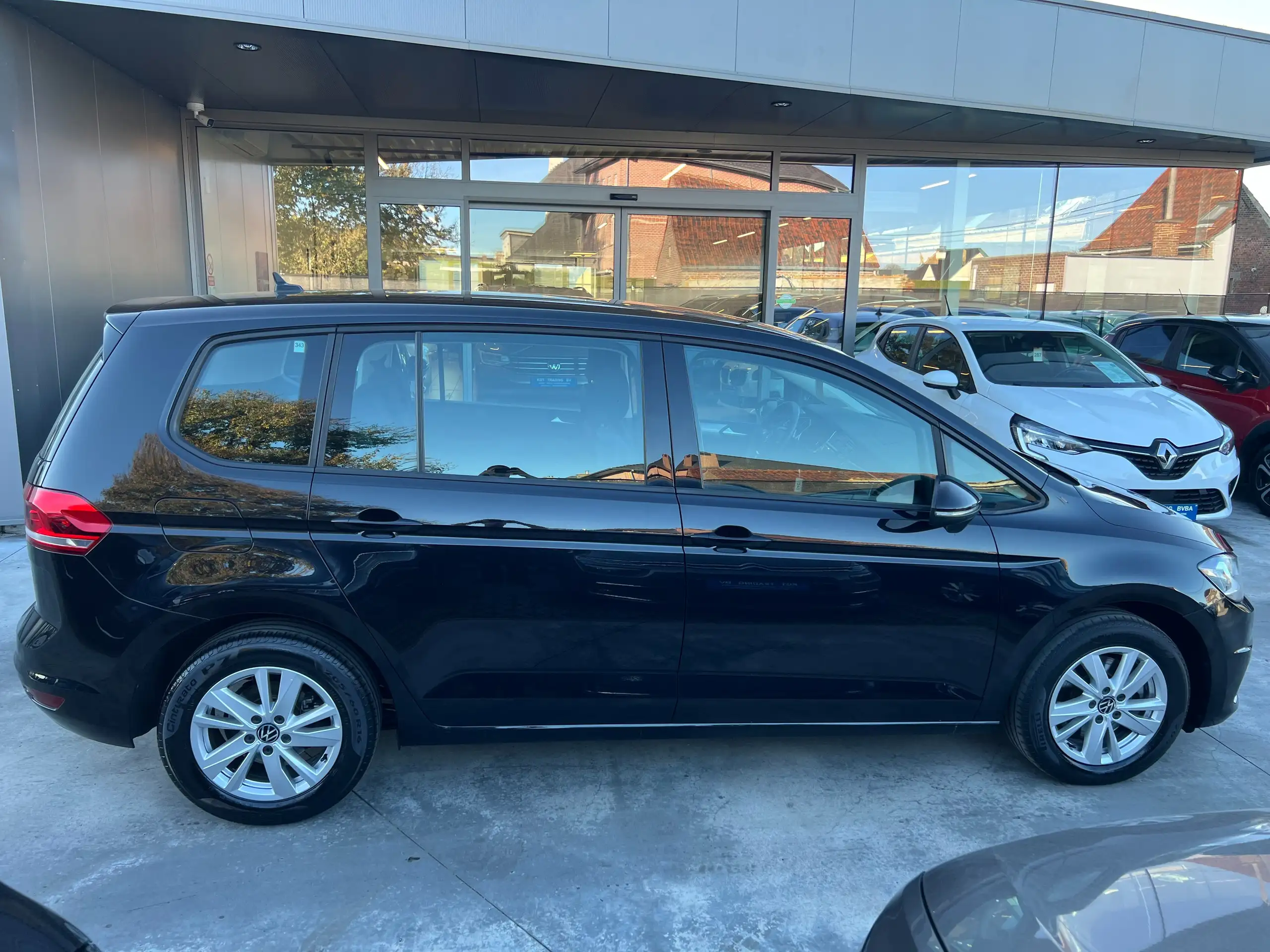 Volkswagen - Touran