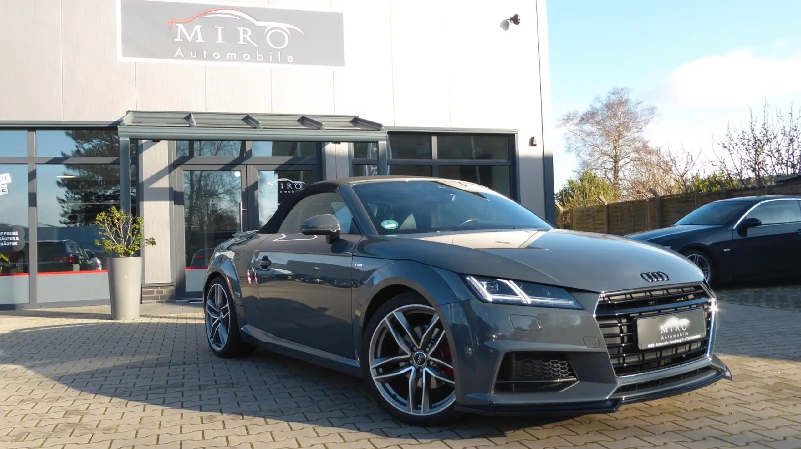 Audi TT 2015